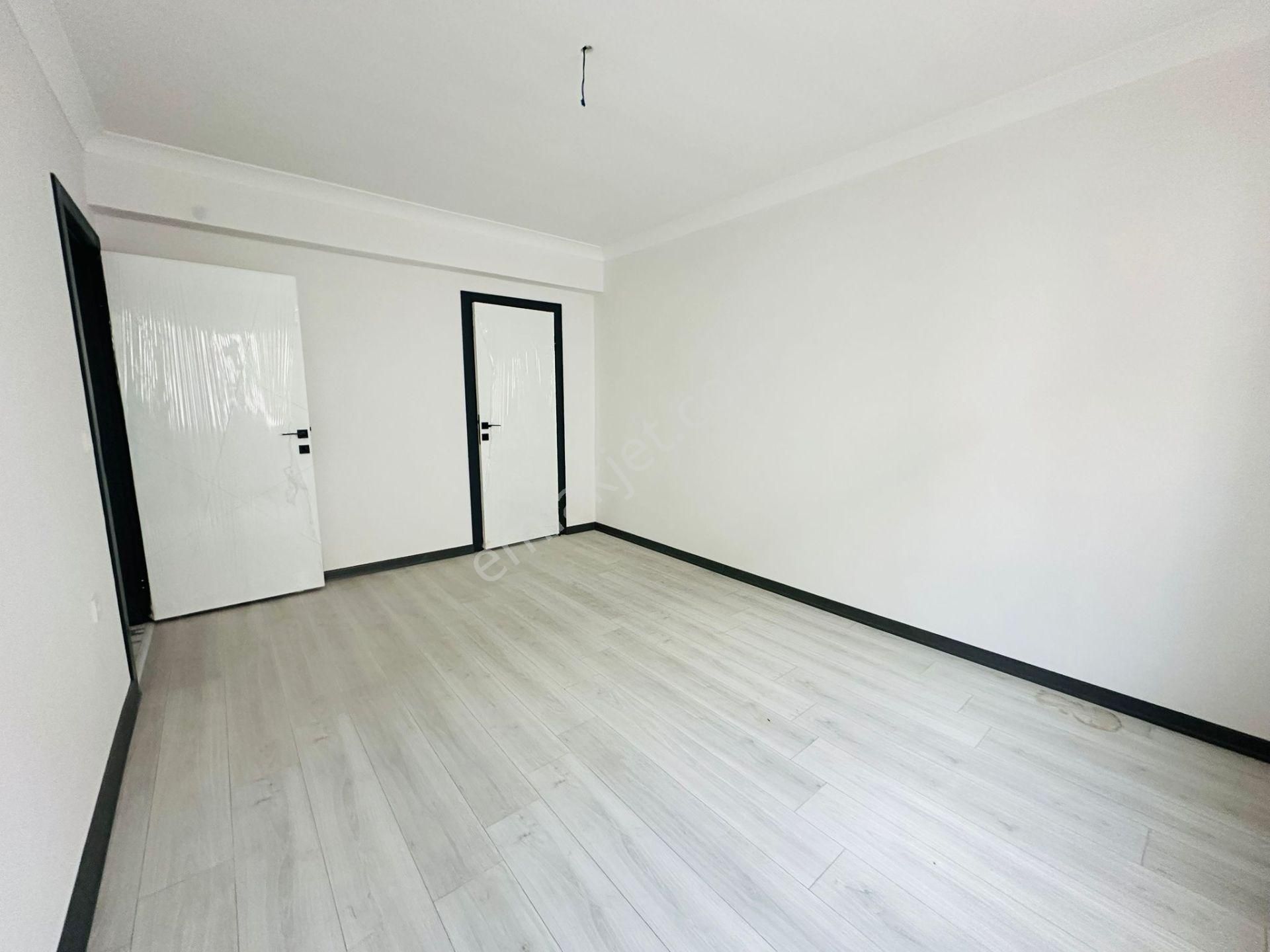 Karapürçek'te Asansörlü 3+1 2.katta Satılık Sıfır Daire !! - Görsel 4