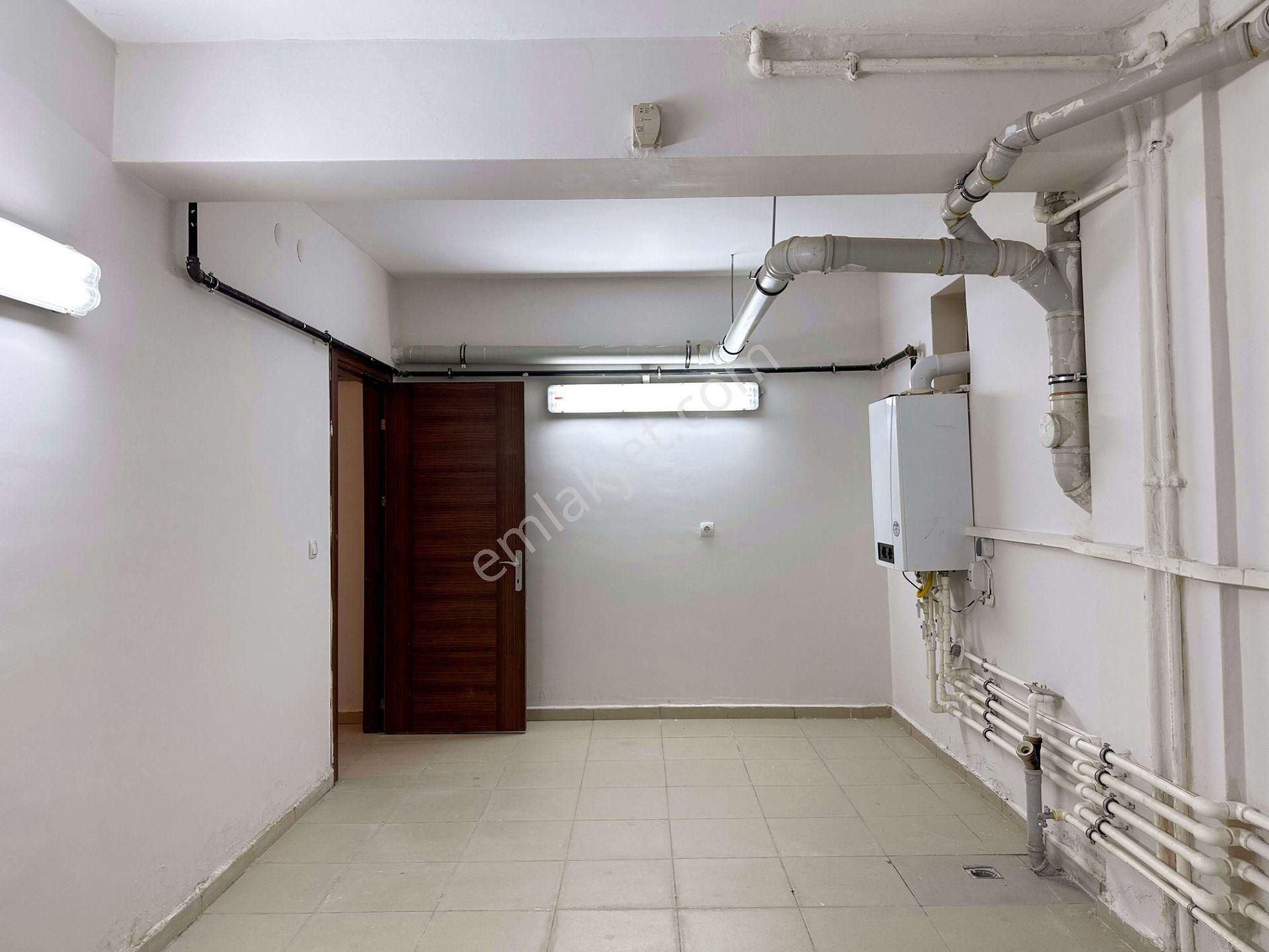 Pirireis Vadisinde 7+2 Tribleks & Bakımlı Satılık Villa - Görsel 24