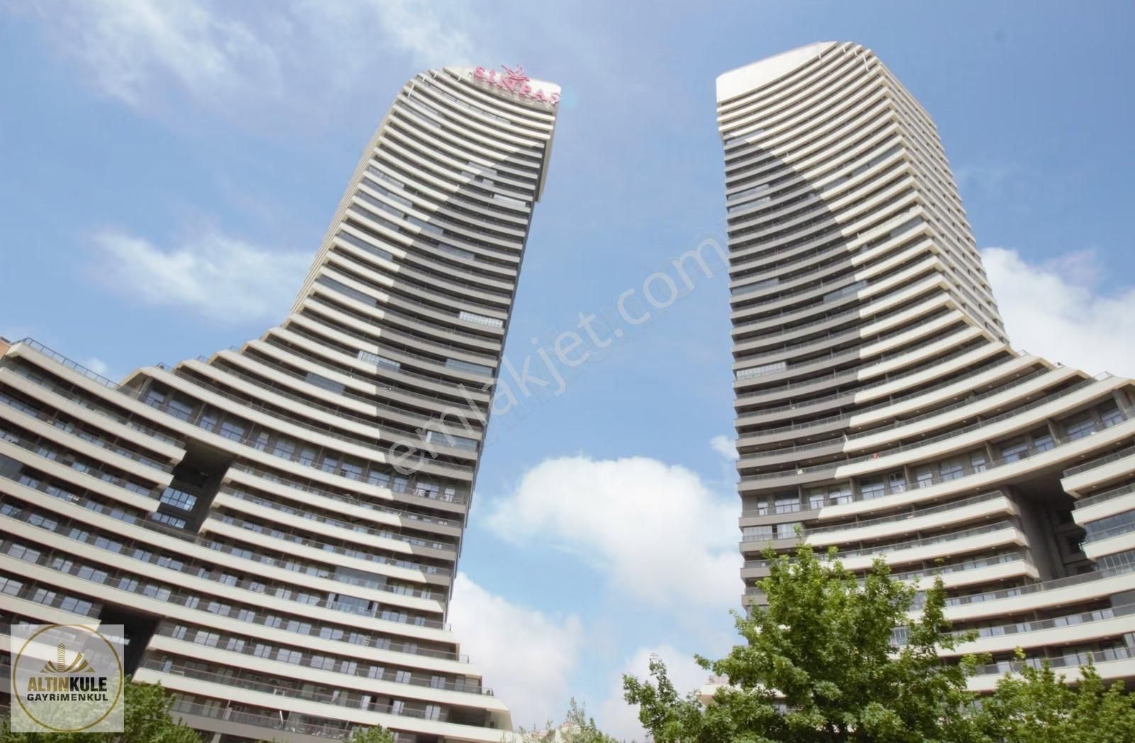 Altınkule'den Sinpaş Altınoran'da 1+1 Eşyalı Güzel Bir Daire