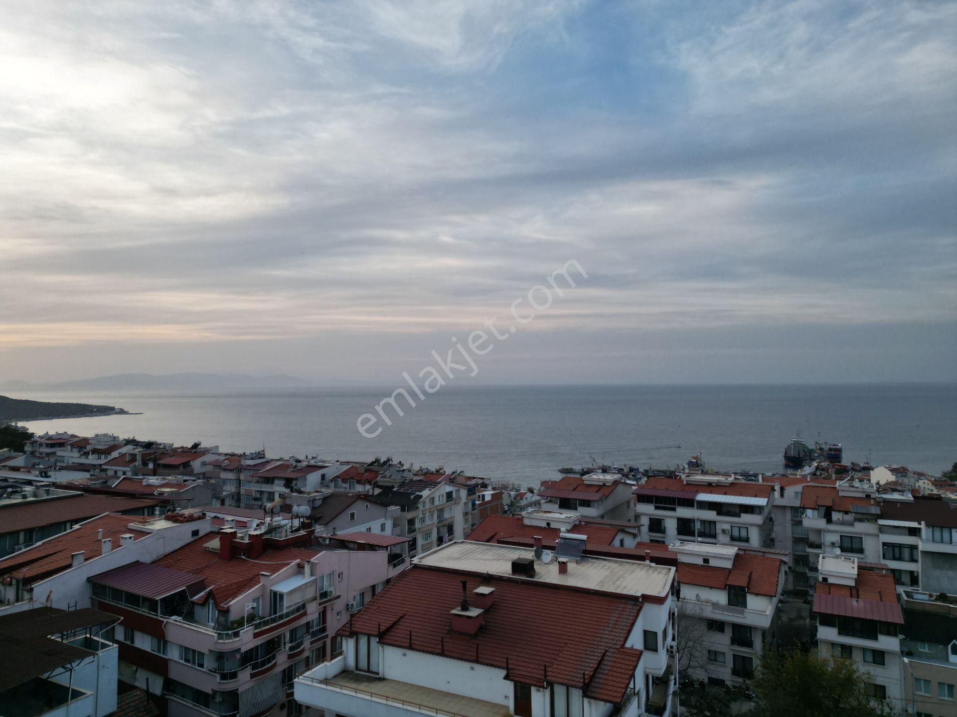 Dikili'de Deniz Manzaralı Teraslı Dubleks Daire Fırsatı - Görsel 21