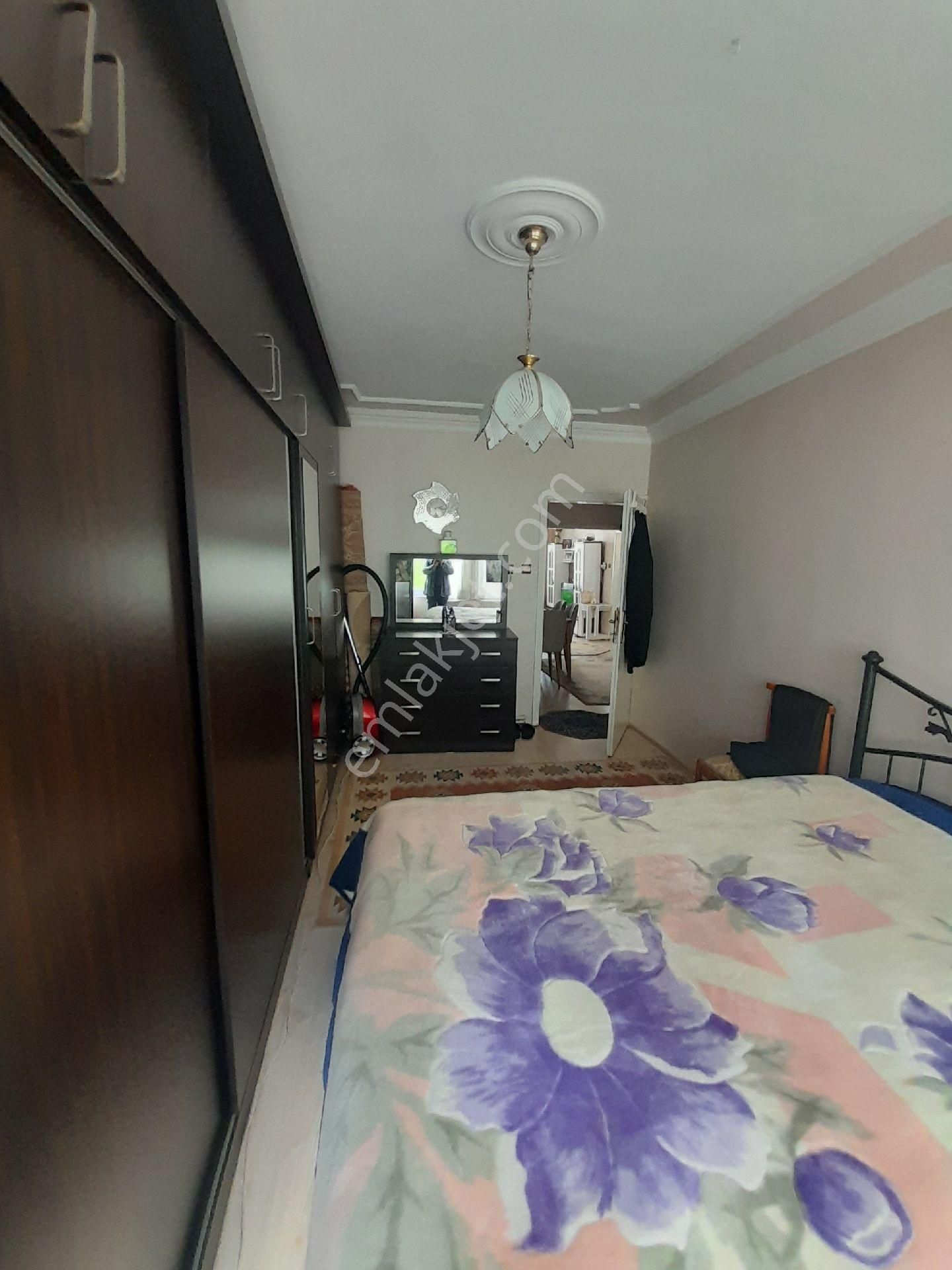 Bursa Yıldırım Emırsultan Mahallesınıde - Görsel 16