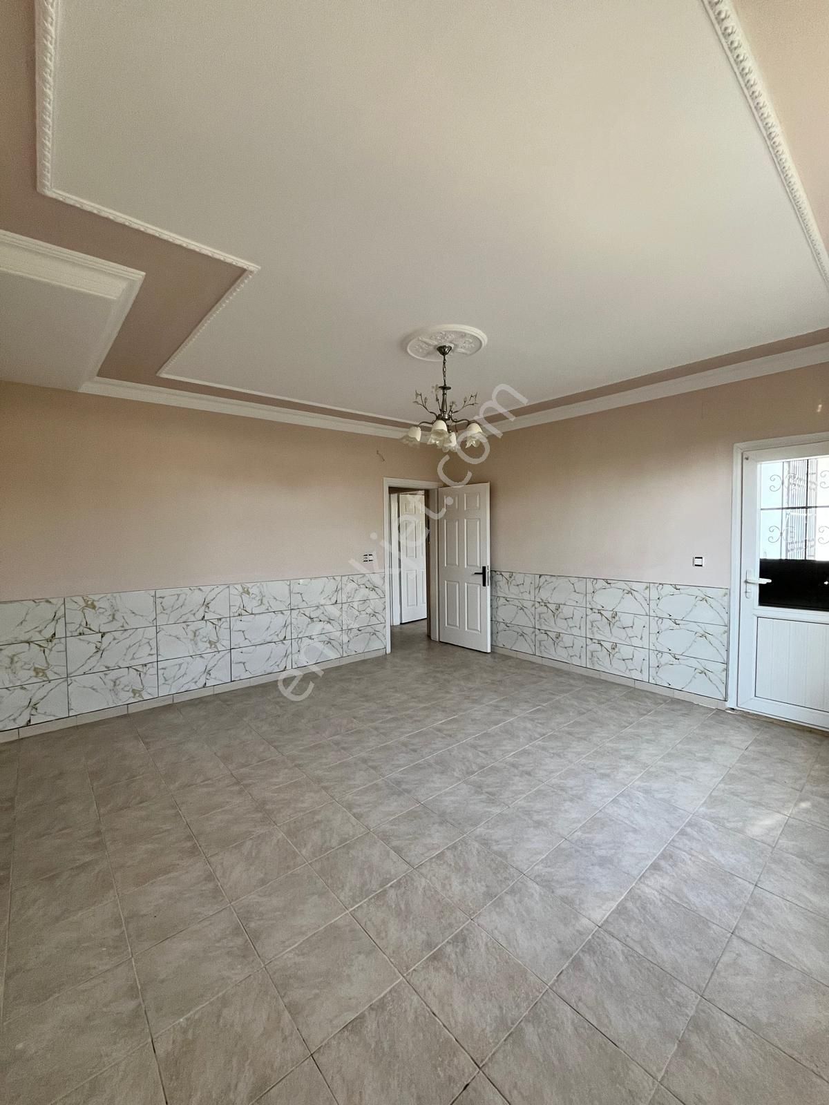 İncirlikte Amerikan Üssüne Yakın Tek Tapu 6+1 - Görsel 18