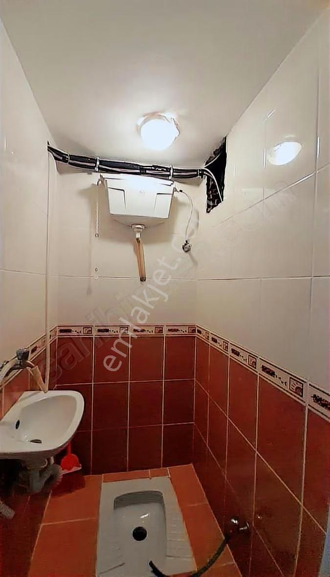 Ataşehir Yenişehir Mh.az Katlı Genç Binada Katta Tek 3+1 Ara Kat - Görsel 11