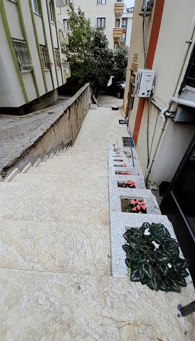 Ataşehir Yenişehir Mh.az Katlı Genç Binada Katta Tek 3+1 Ara Kat - Görsel 20