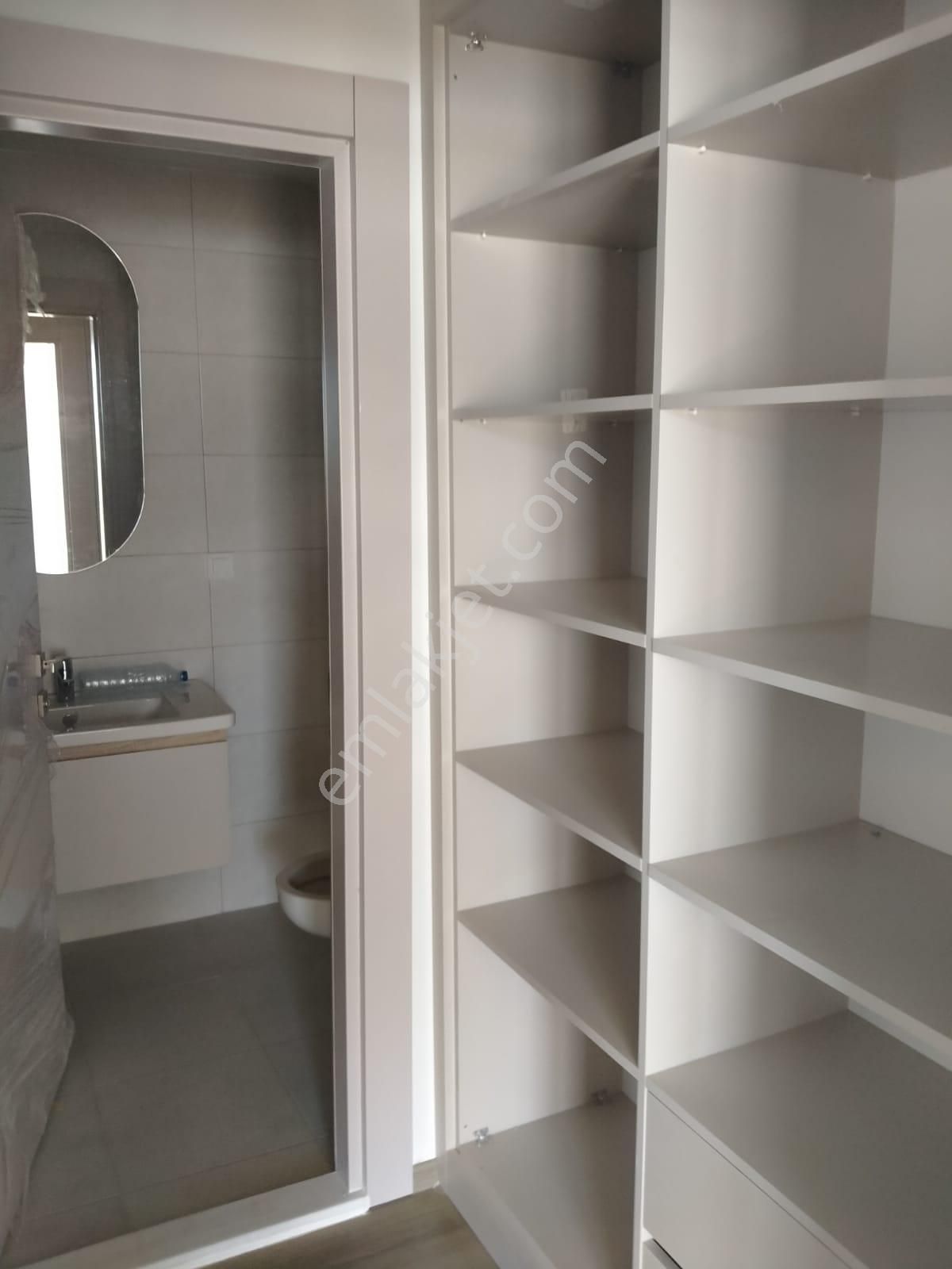 Kumluca Deniz Yolunda 3+1 Daire