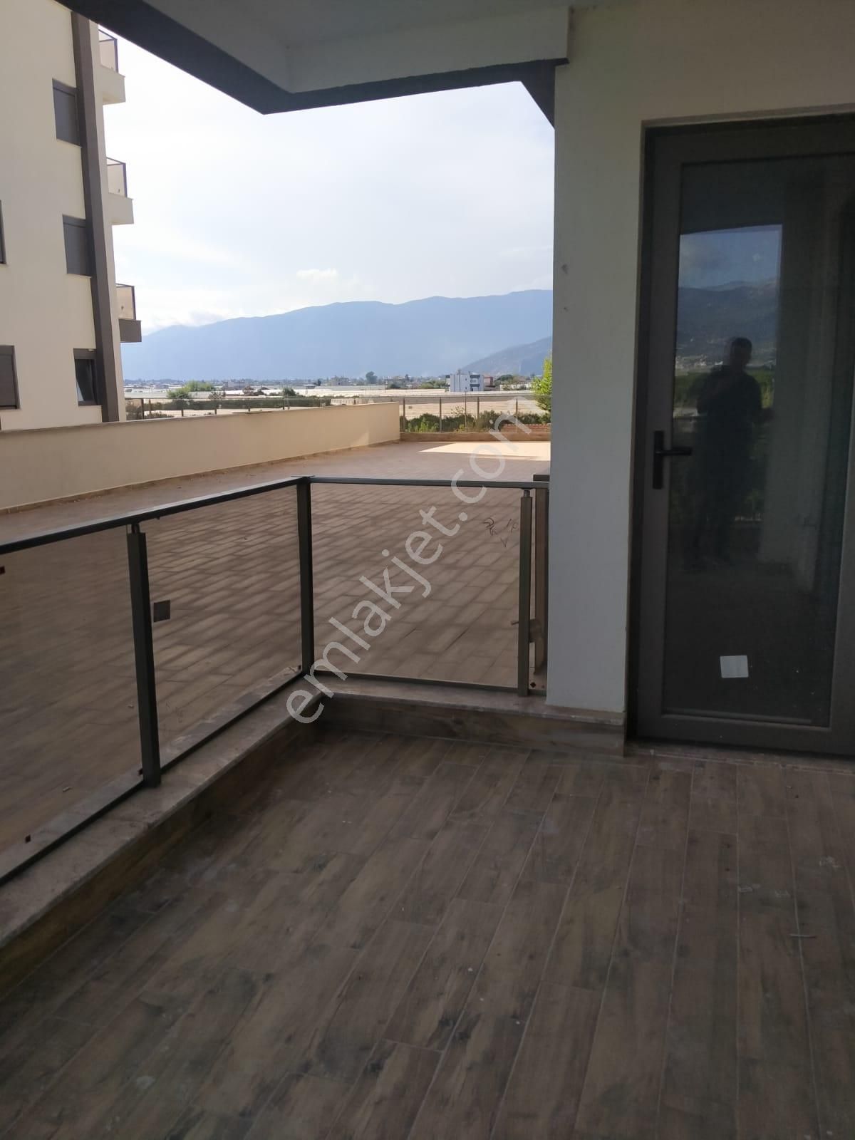 Kumluca Deniz Yolunda 3+1 Daire - Görsel 5