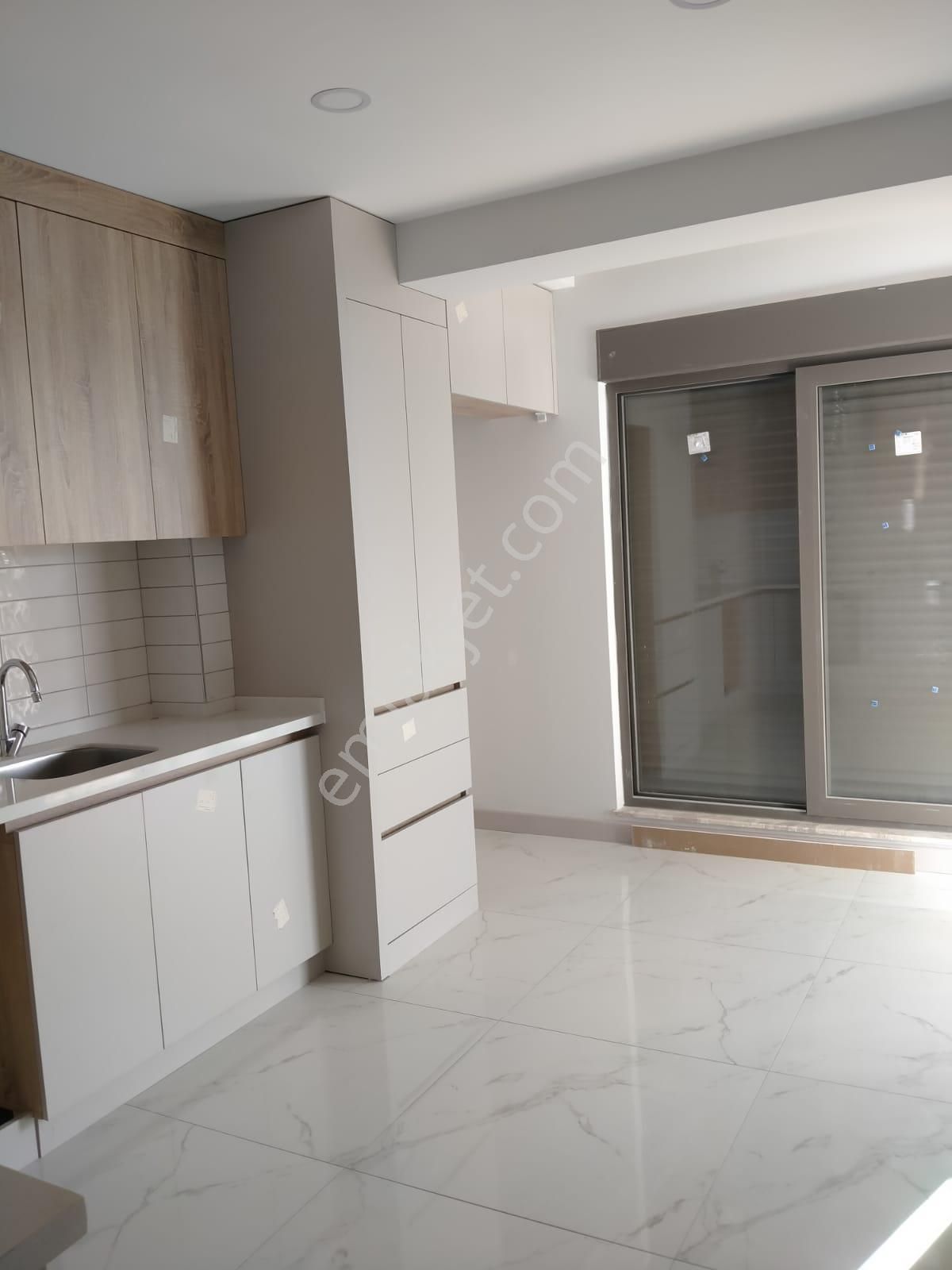 Kumluca Deniz Yolunda 3+1 Daire - Görsel 29