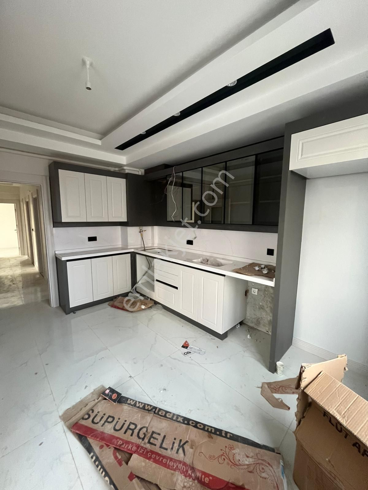 Afyon Üçok Emlaktan Kanlıca Mah Satılık Sıfır Lüx 3+1 Fırsat Daireler - Görsel 10