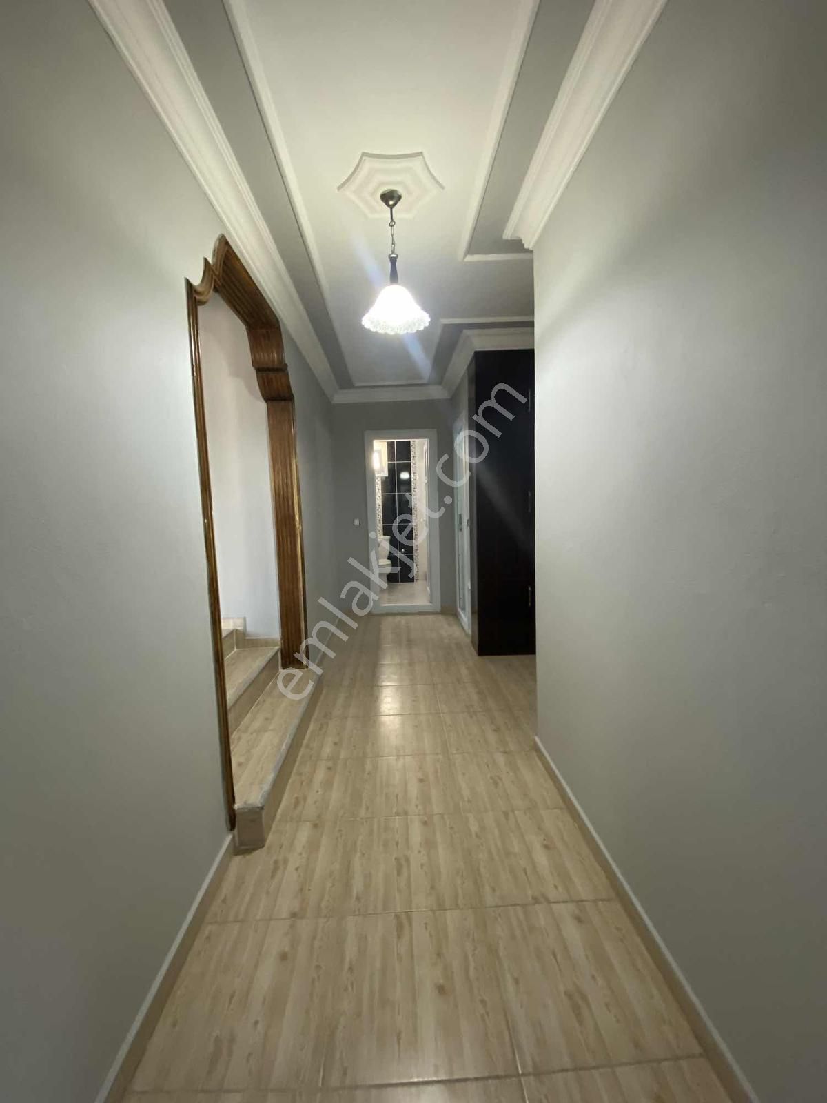 Belediye Evlerinde Göl Manzaralı 3+1 Kiralık Daire - Görsel 15