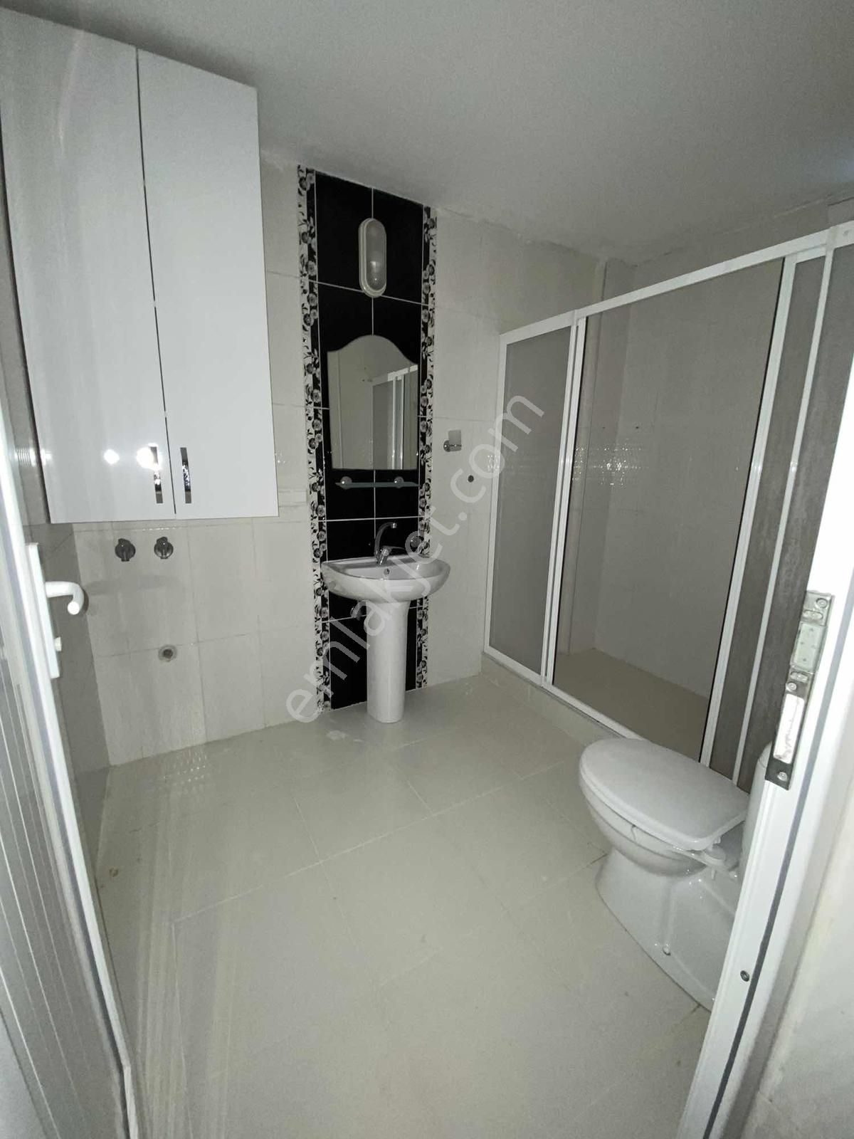 Beledıye Evler Mahallesinde Müstakil 3+1 Kiralık Daire - Görsel 16