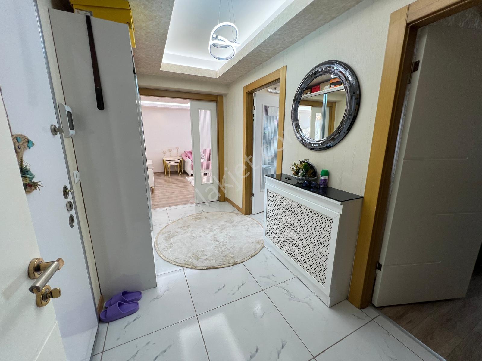Kuşcağız Mahallesi'nde Site İçerisinde 4+1 Dubleks Daire - Görsel 25