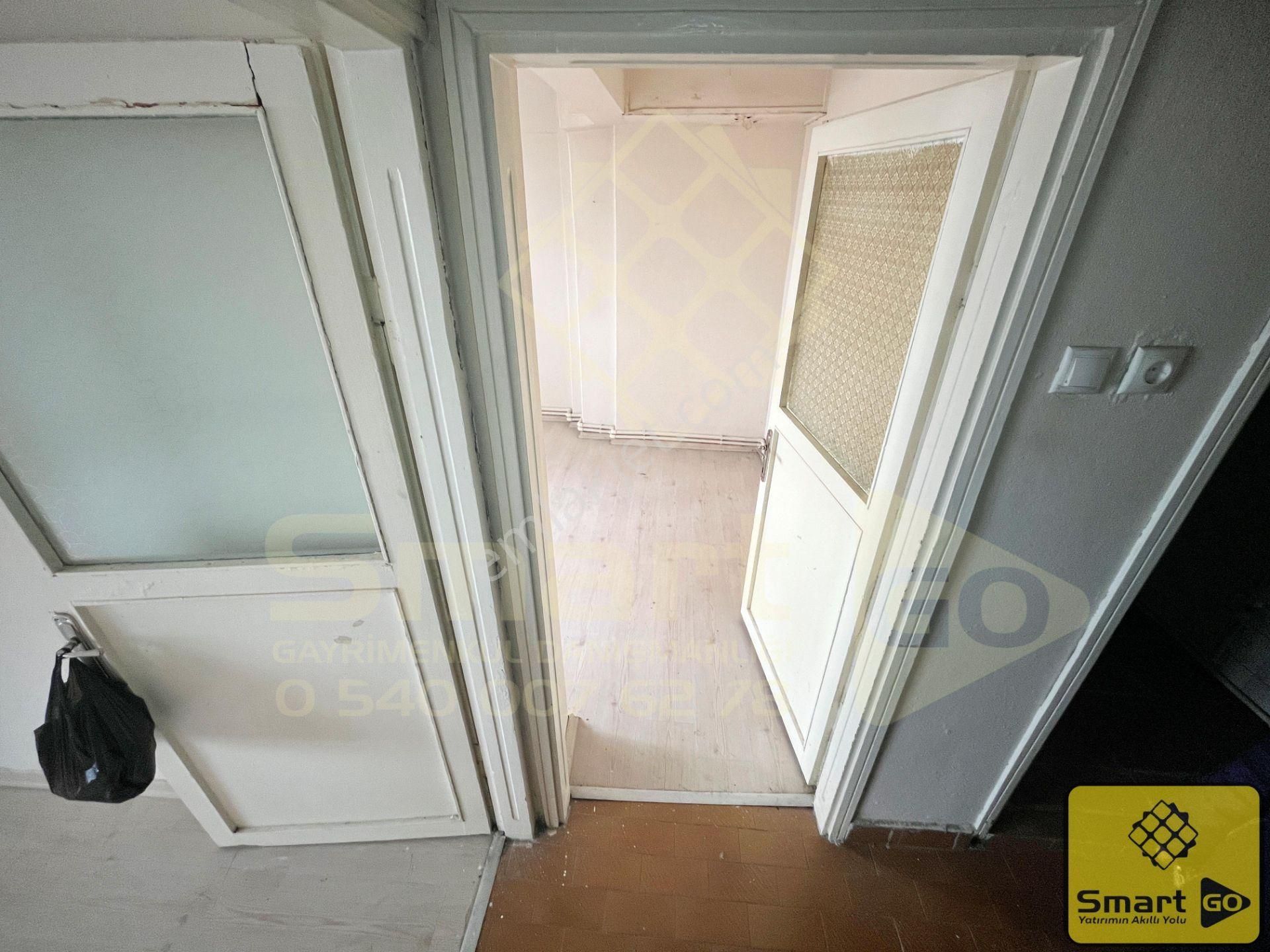İhsaniye Mahallesinde Satılık 1+1 Daire - Görsel 14