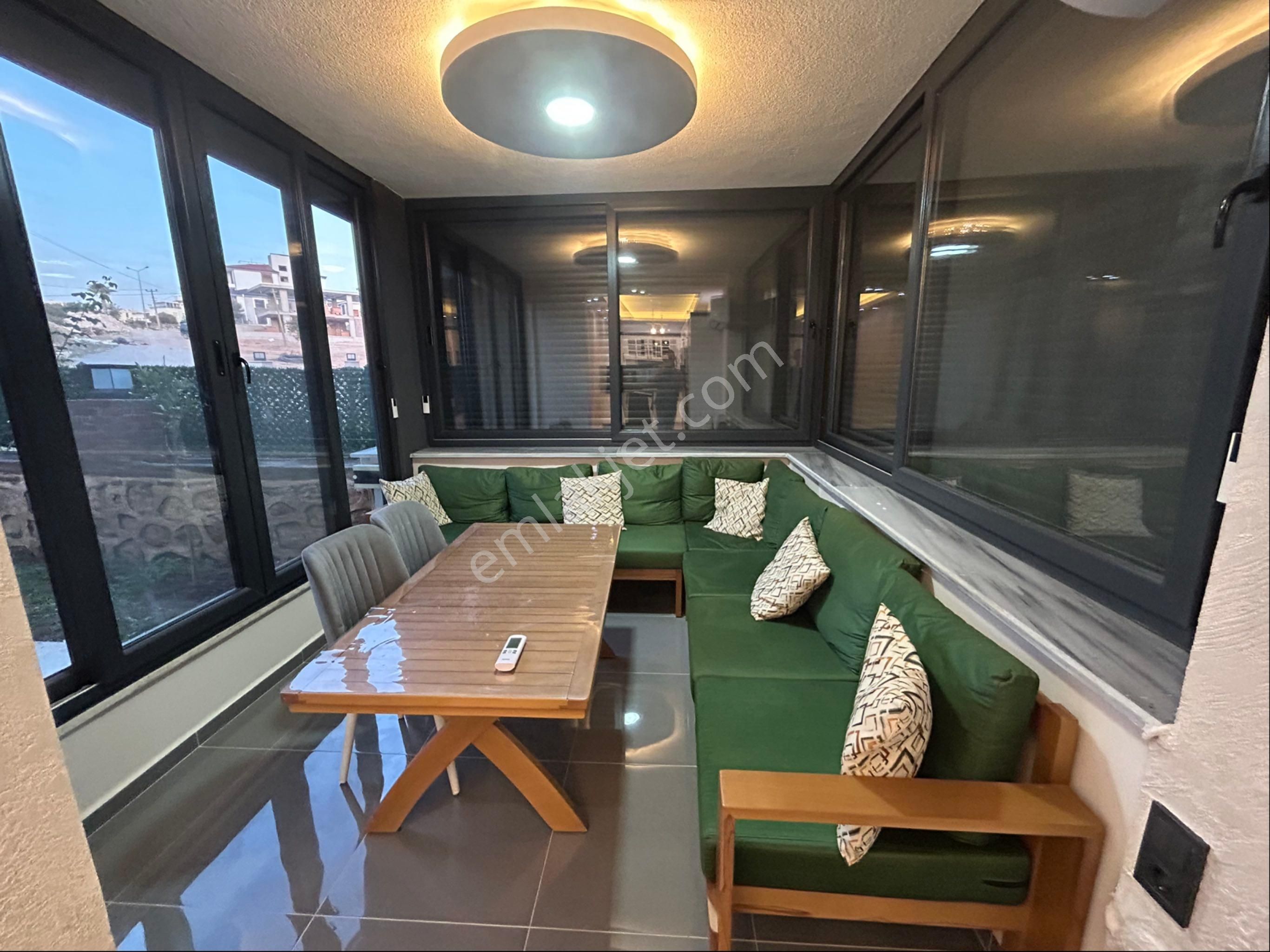 Didim Hisarda Eşyalı Havuzlu Kış Bahçeli 3+1 Villa - Görsel 16