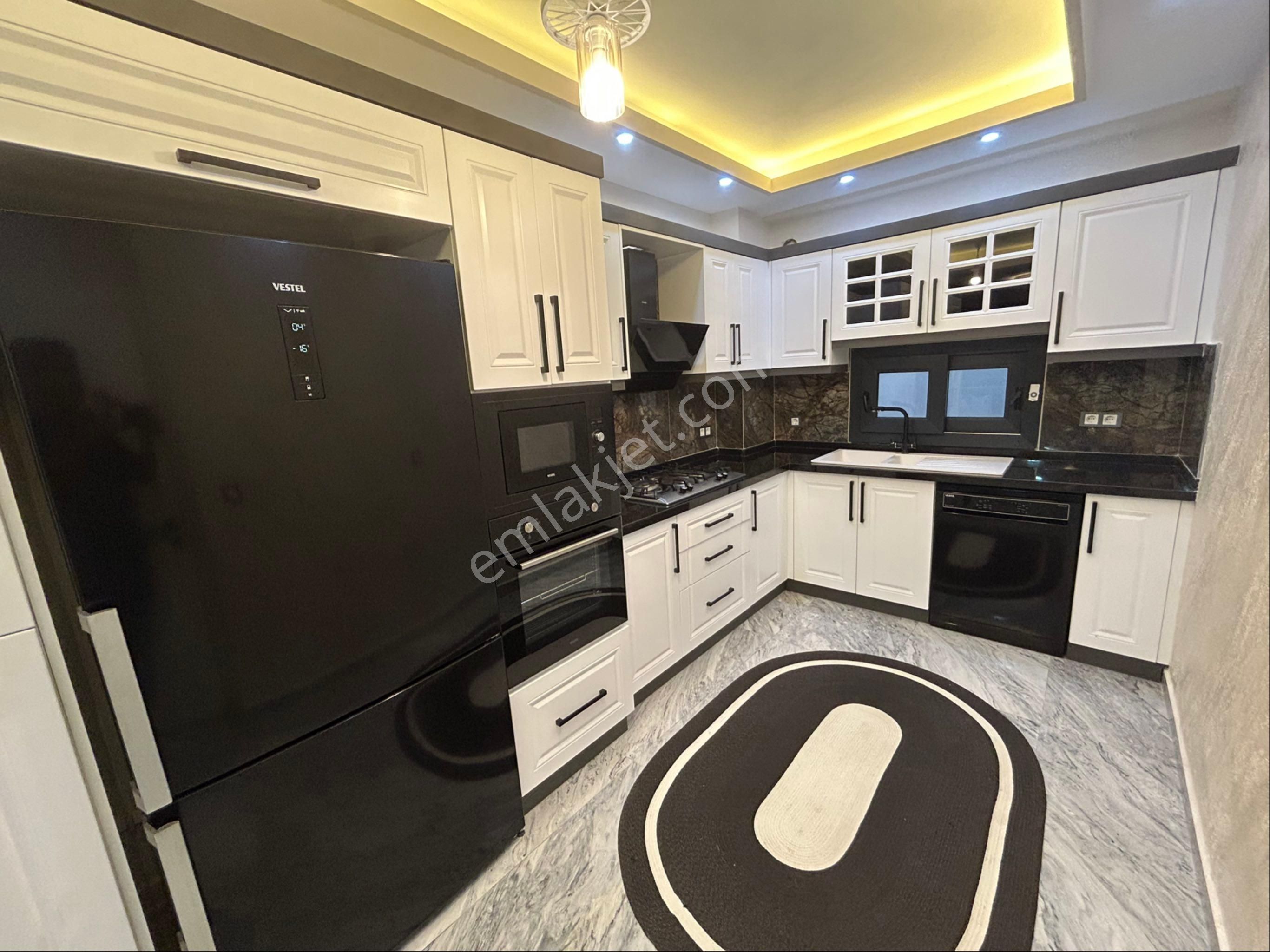 Didim Hisarda Eşyalı Havuzlu Kış Bahçeli 3+1 Villa - Görsel 17