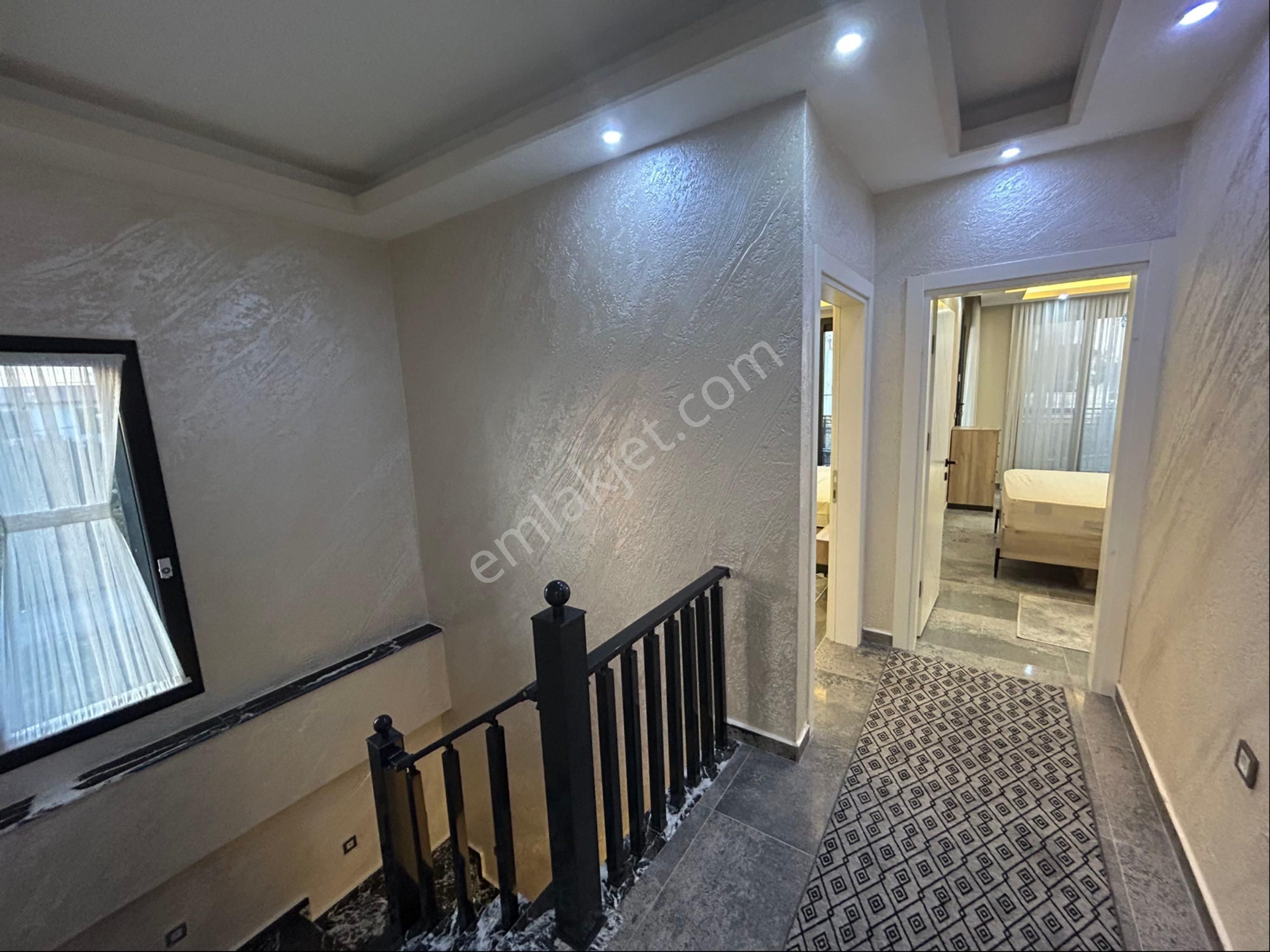 Didim Hisarda Eşyalı Havuzlu Kış Bahçeli 3+1 Villa - Görsel 24