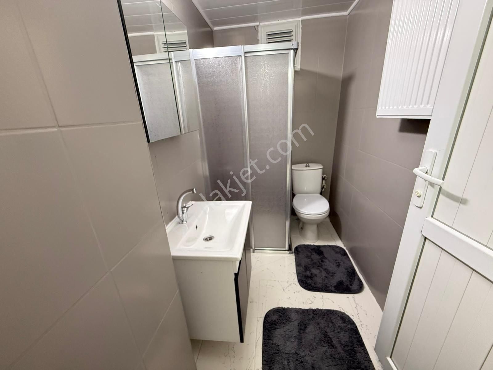 Paü Yakını Satılık Balkonlu Apart - Görsel 9