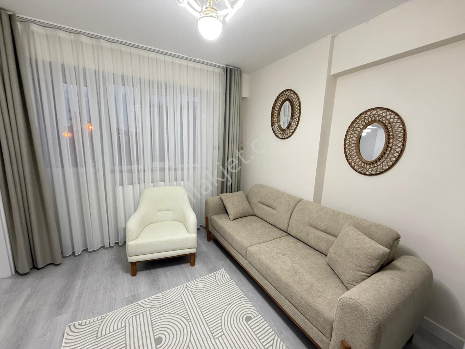 Paü Yakını Satılık Balkonlu Apart