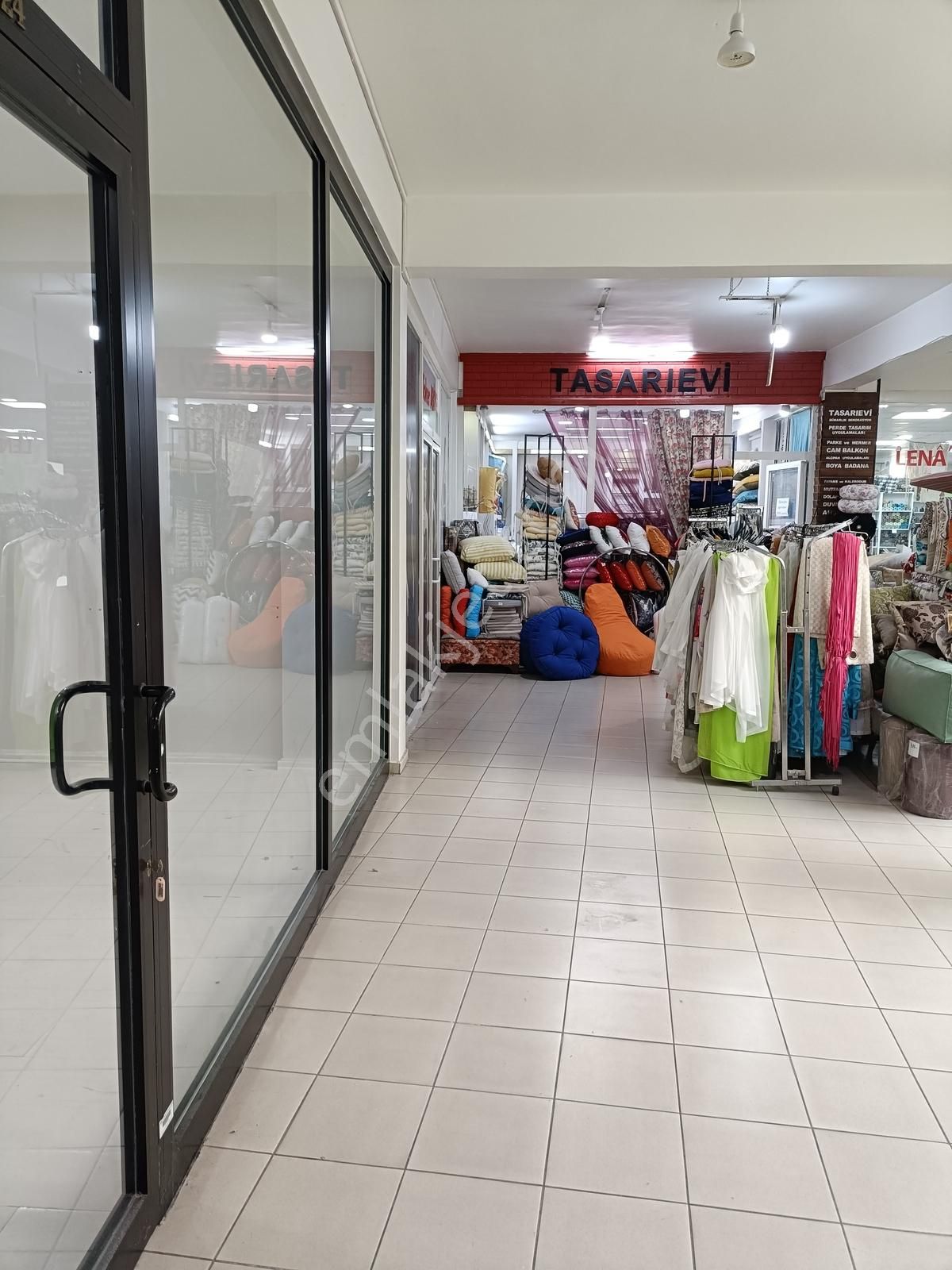 Nilüfer Cumhuriyet Mh. Pera Plazada Satılık 50m2 Fırsat İşyeri - Görsel 15