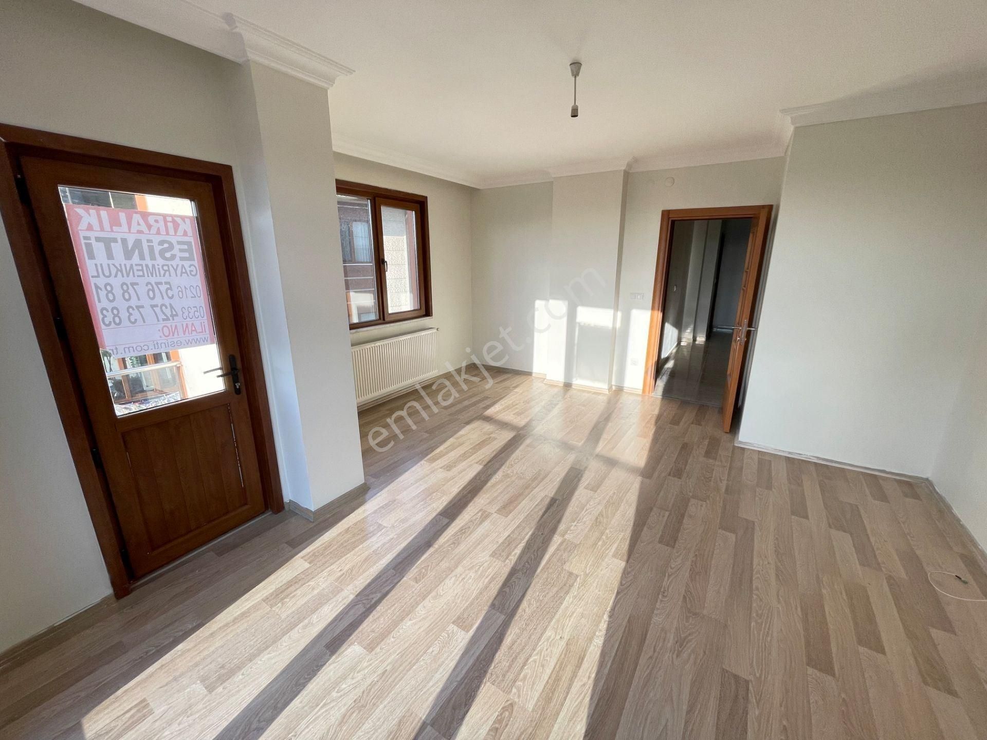 İnönü Mah.'de Ulaşıma, Marketlere, Yeditepe Ünversitesine Yakın Genç Binada 3+1 - Görsel 10