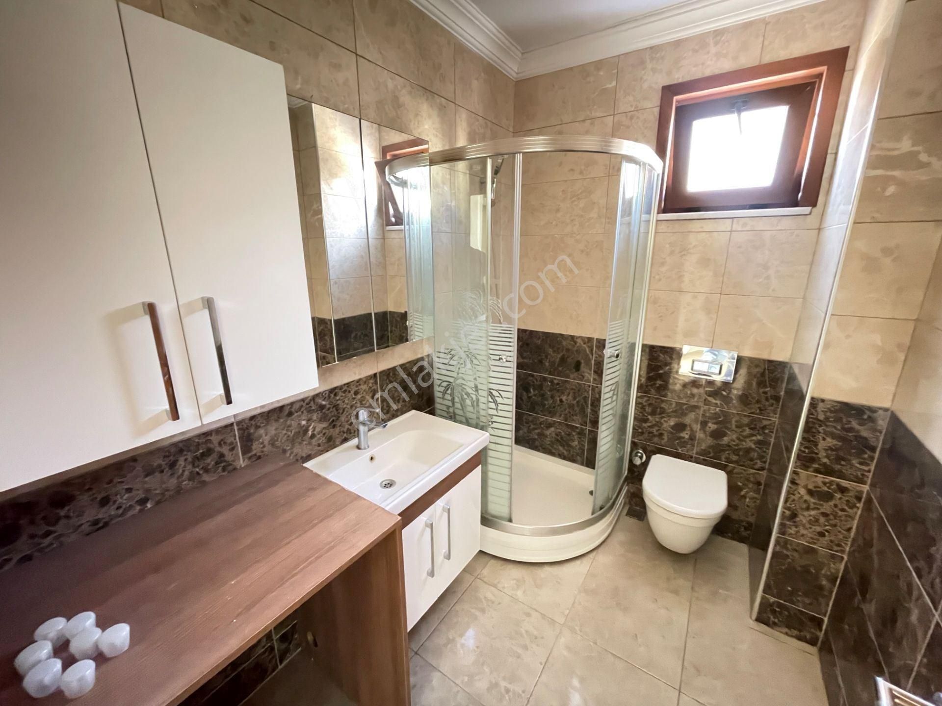 İnönü Mah.'de Ulaşıma, Marketlere, Yeditepe Ünversitesine Yakın Genç Binada 3+1 - Görsel 16