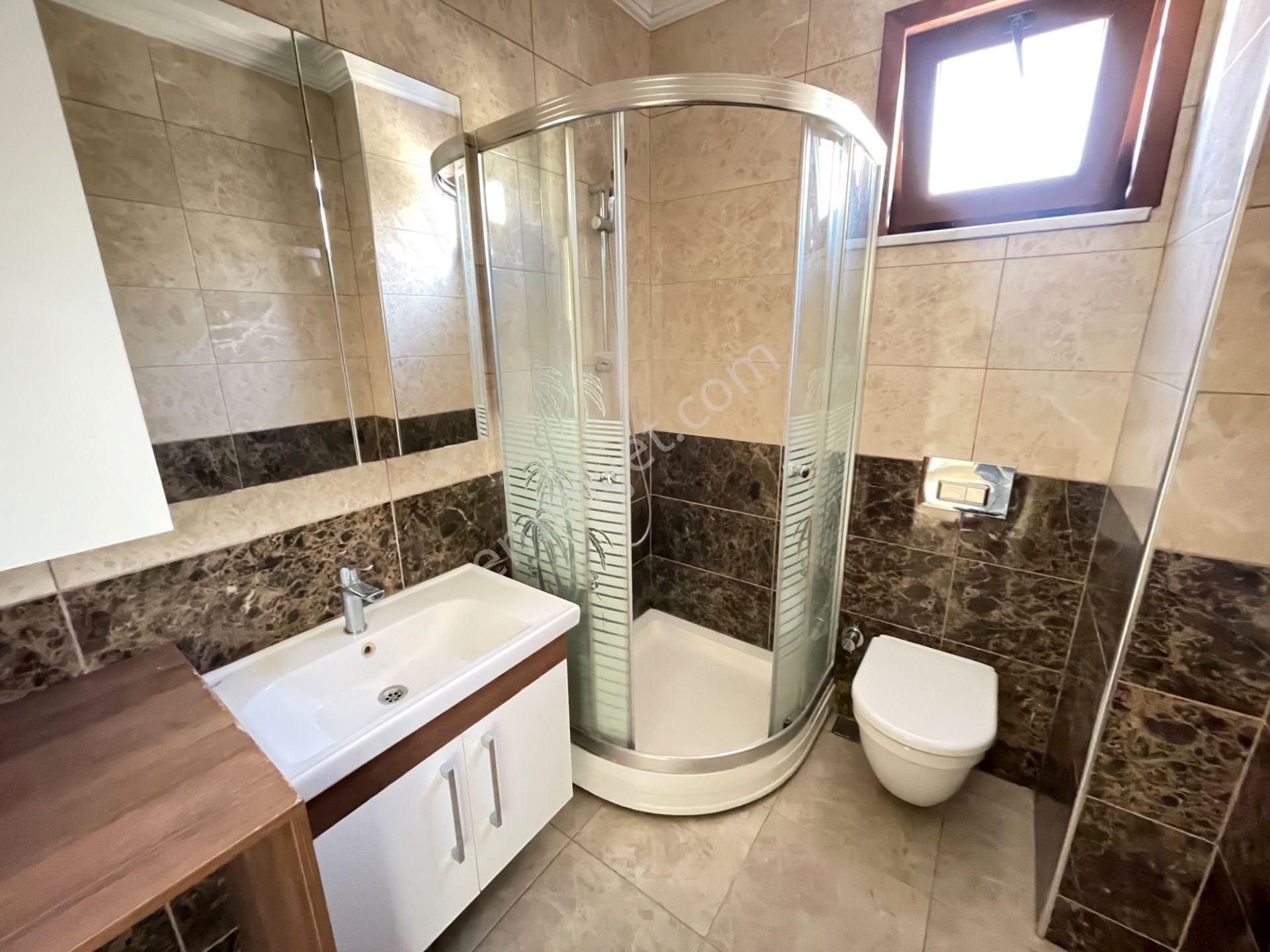 İnönü Mah.'de Ulaşıma, Marketlere, Yeditepe Ünversitesine Yakın Genç Binada 3+1 - Görsel 17