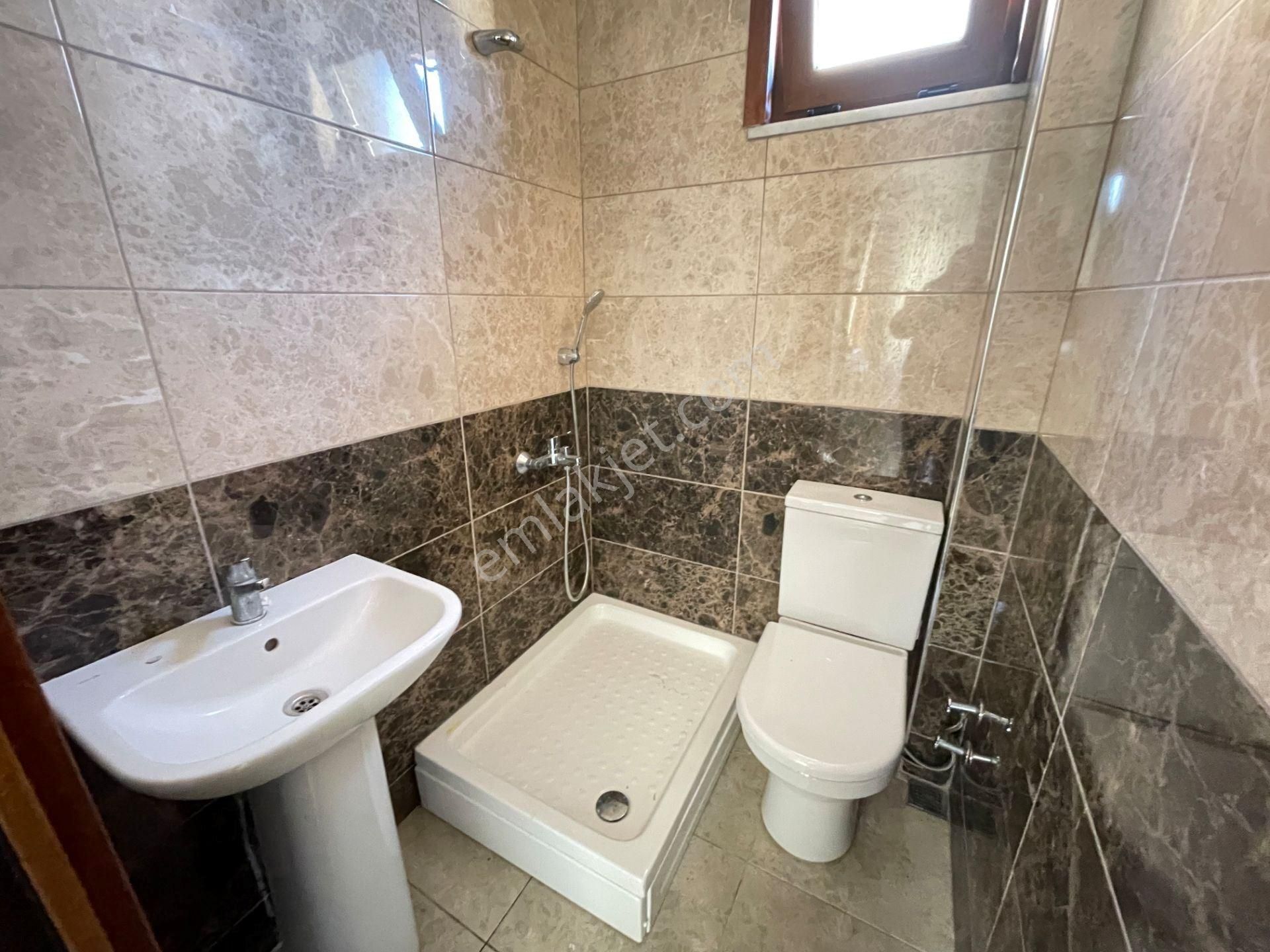 İnönü Mah.'de Ulaşıma, Marketlere, Yeditepe Ünversitesine Yakın Genç Binada 3+1 - Görsel 27