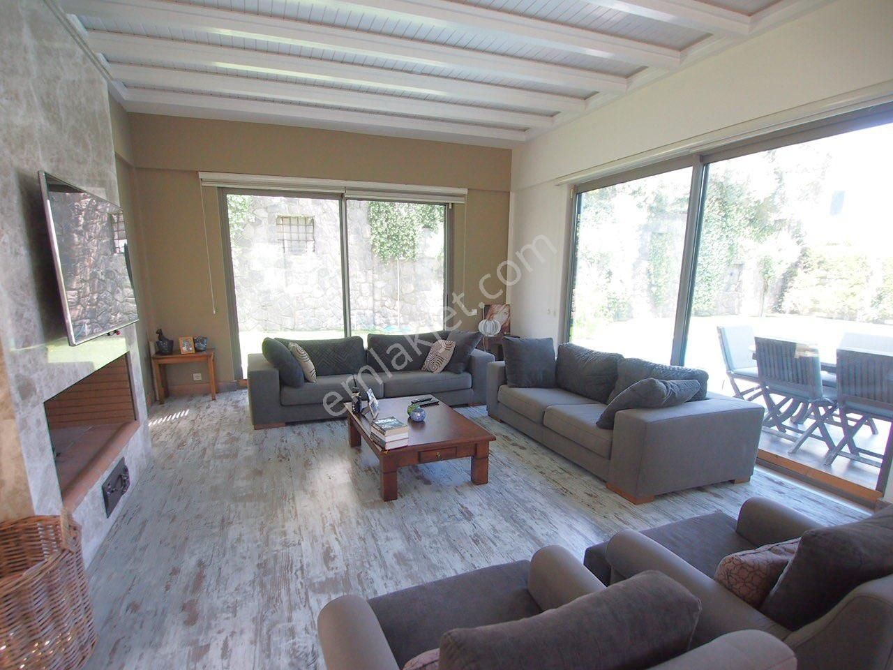 Bodrum Torbada Satılık Müstakil Bahçeli Lüks Villa Korunaklı Ev Havuzlu Bakımlı - Görsel 15