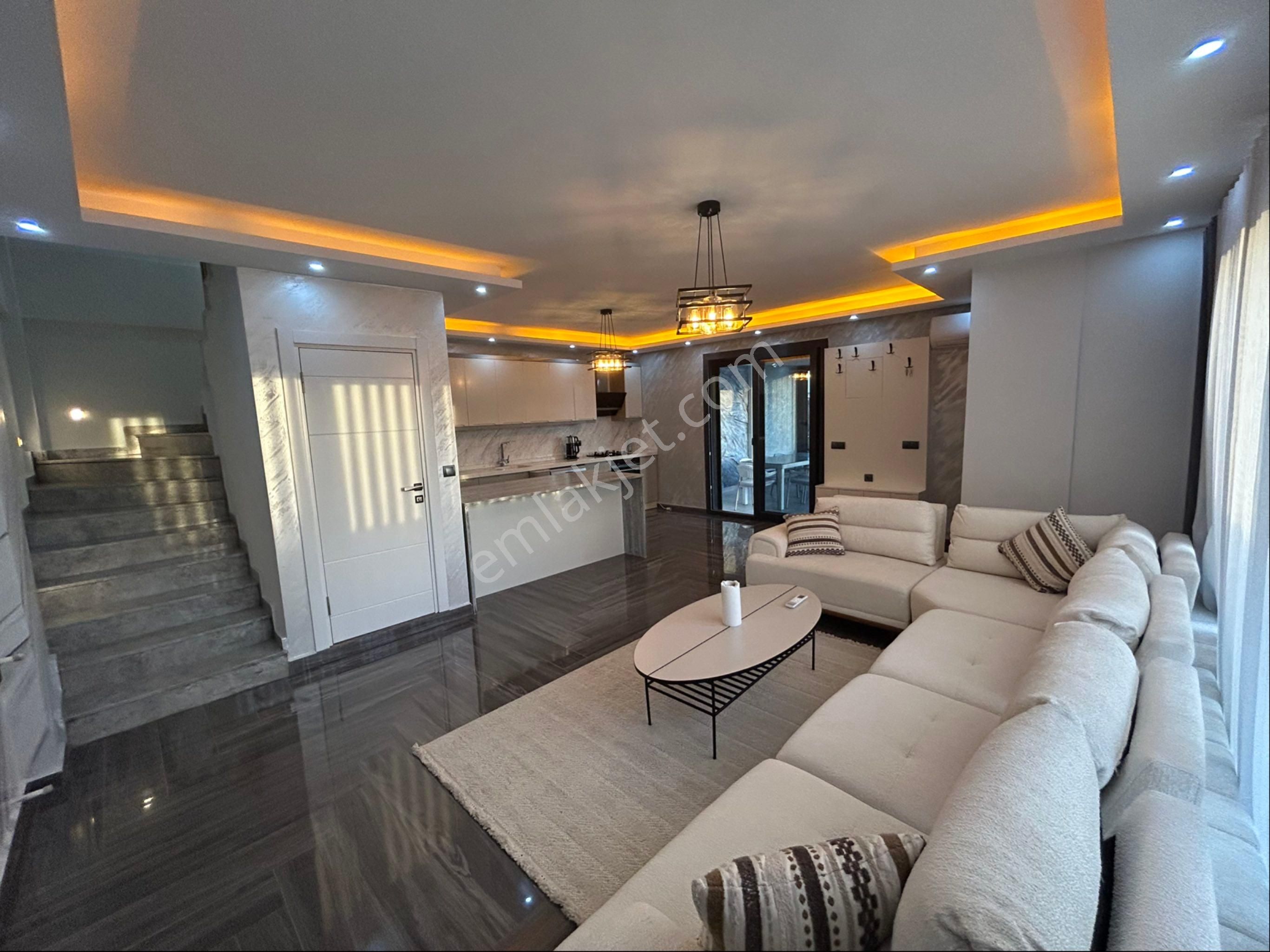 Didim Hisarda 3+1 Eşyalı Kış Bahçeli Havuzlu Villa - Görsel 16