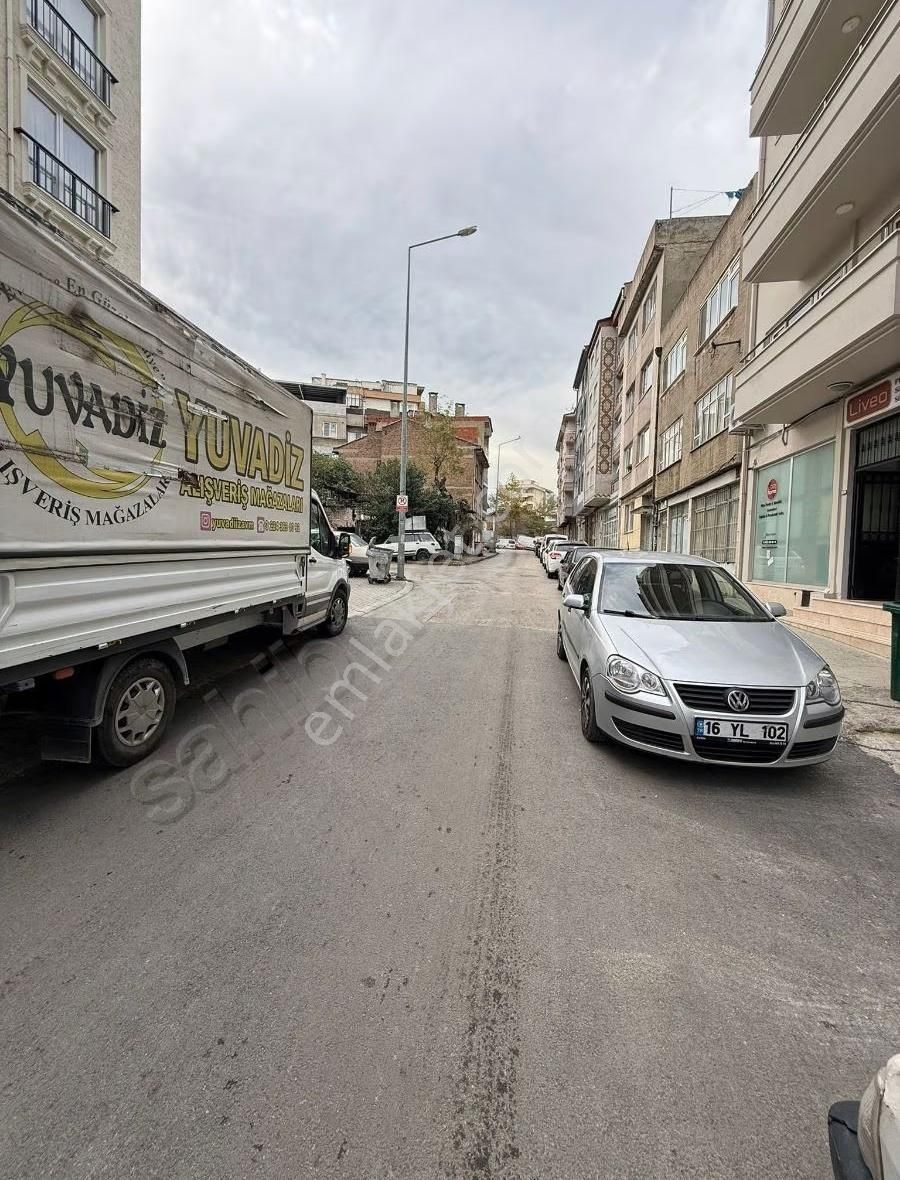 Şehrin Merkezinde Kurumsal Kiracılı Mağaza - Görsel 3