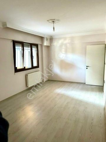 Karşıyaka Yalı Mahallesinde 2+1 Satılık Daire - Görsel 18