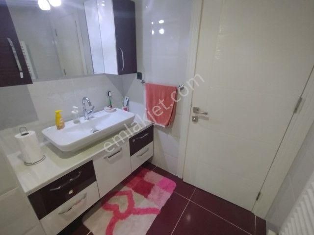 Karşıyaka Yalı Mahallesinde 2+1 Satılık Daire - Görsel 11