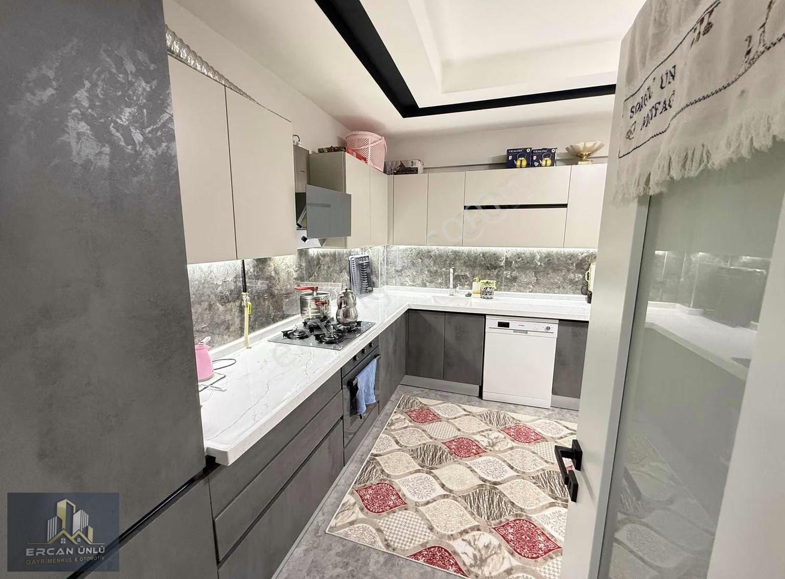 Ercan Ünlü'den İldem 5 De İçerisi Ful Yapılı Lüks Fırsat Dairesi - Görsel 5