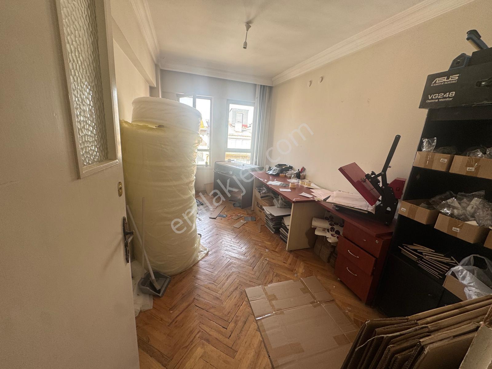 Necatibey Hanımeli Sokak'ta 1+1 Satılık Ofis - Görsel 14