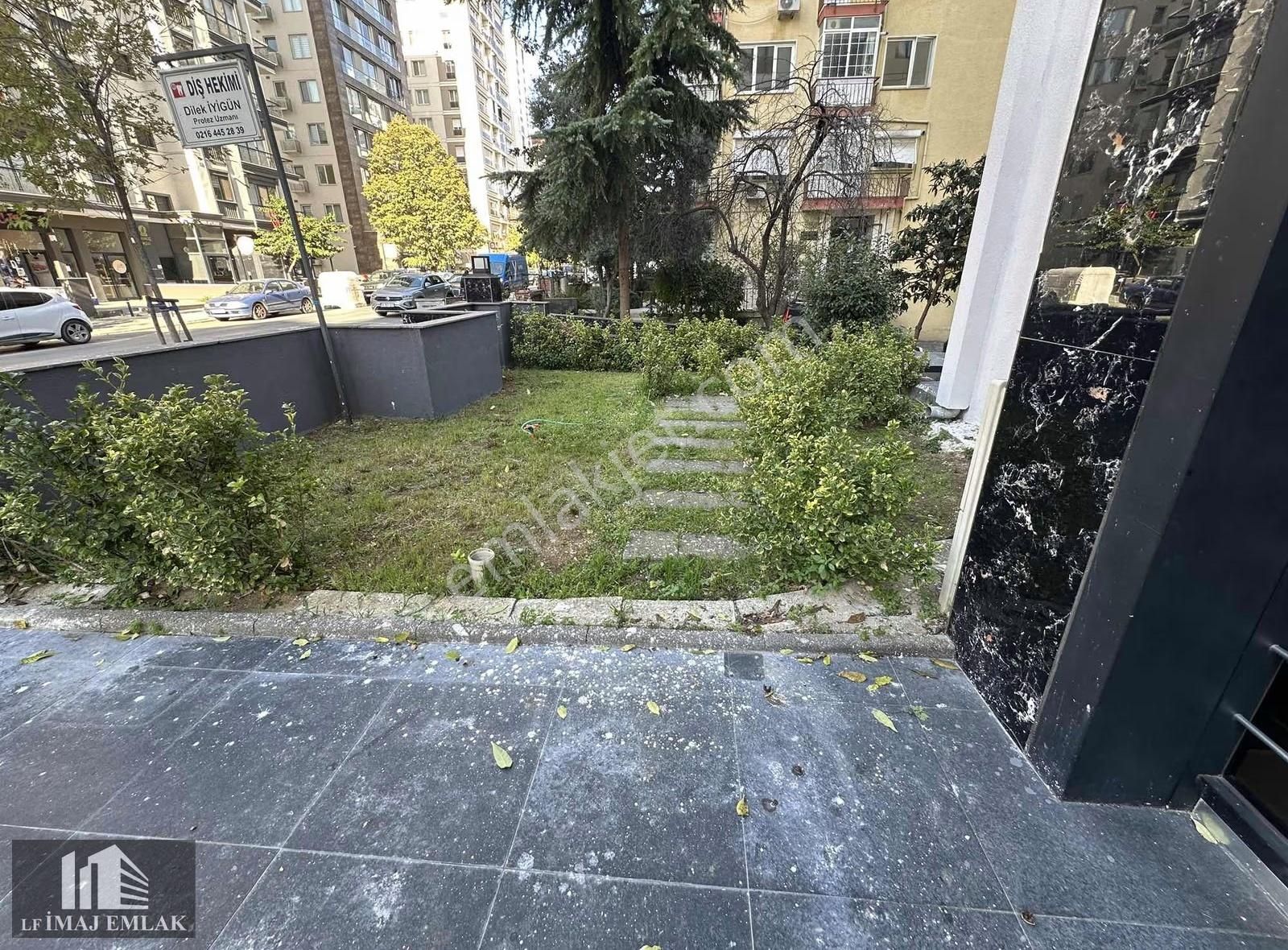 Kozyatağı Marmara Caddesinde Ön Cephe Satılık 2+1 - Görsel 19