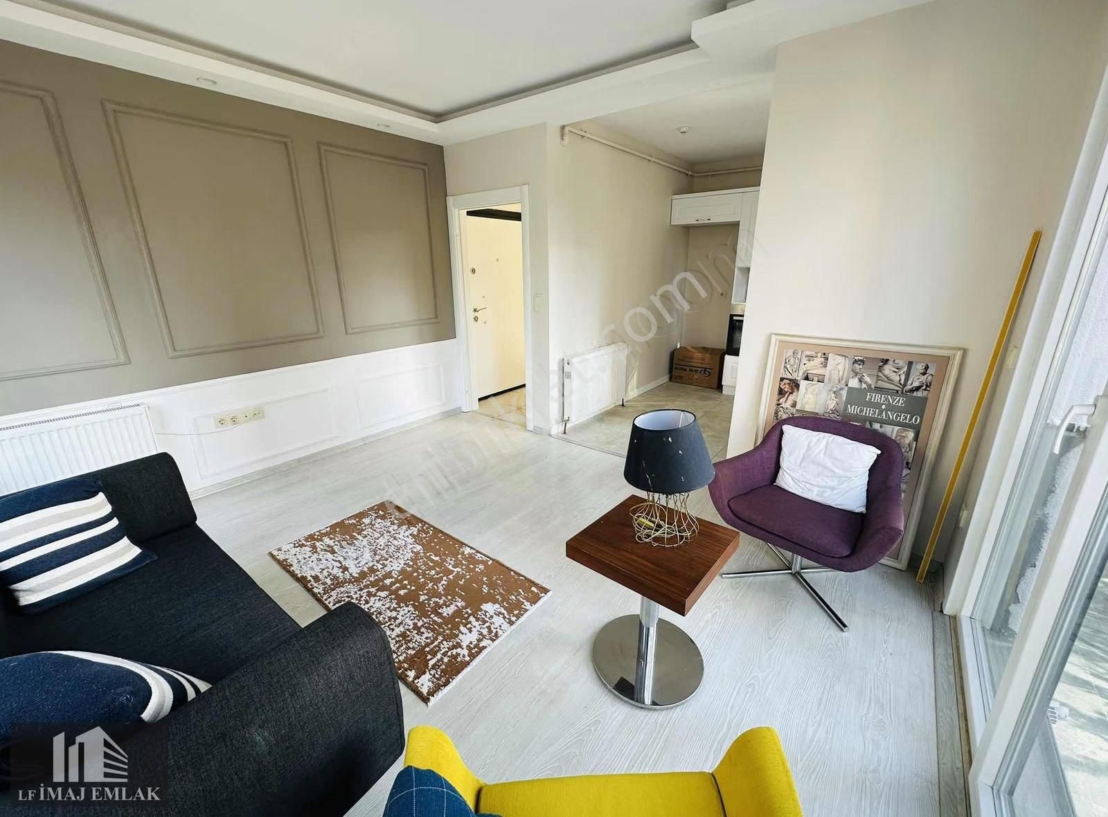 Kozyatağı Marmara Caddesinde Ön Cephe Satılık 2+1 - Görsel 12