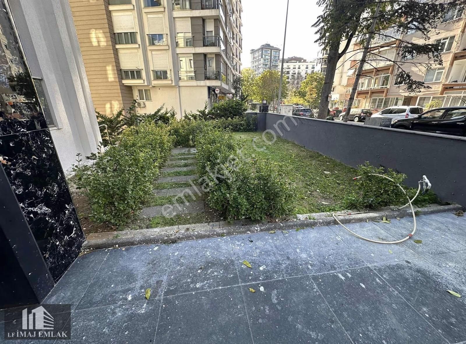 Kozyatağı Marmara Caddesinde Ön Cephe Satılık 2+1 - Görsel 22