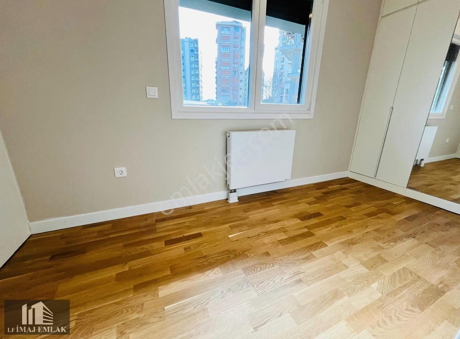 Caddebostan Sahilde Yazlık Gibi Bahçe Kullanımlı Müstakil 3+1lüx - Görsel 3