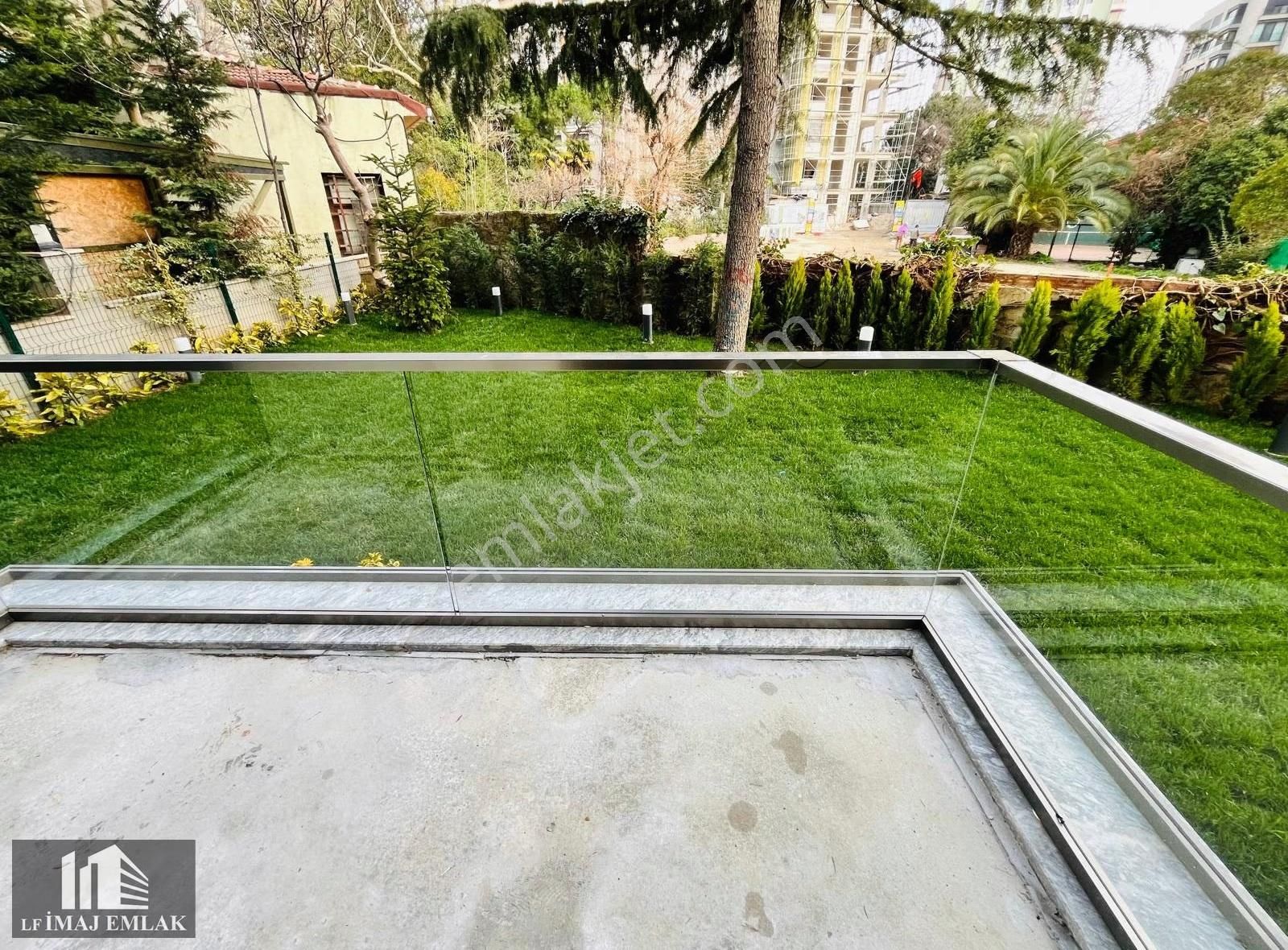 Caddebostan Sahilde Yazlık Gibi Bahçe Kullanımlı Müstakil 3+1lüx - Görsel 19