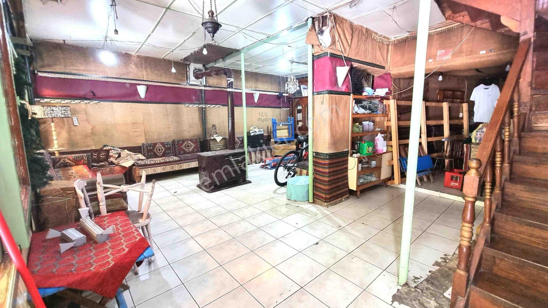 Fatih Samatya Restoranlar Bölgesinde Satılık 2 Katlı Ev/işyeri - Görsel 9