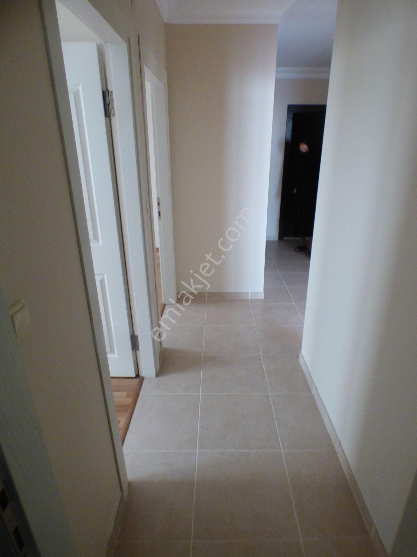 Oryaştan Ataşehir İnönüde Metroya Yakın 100m2 2+1 Arakat Daire - Görsel 15