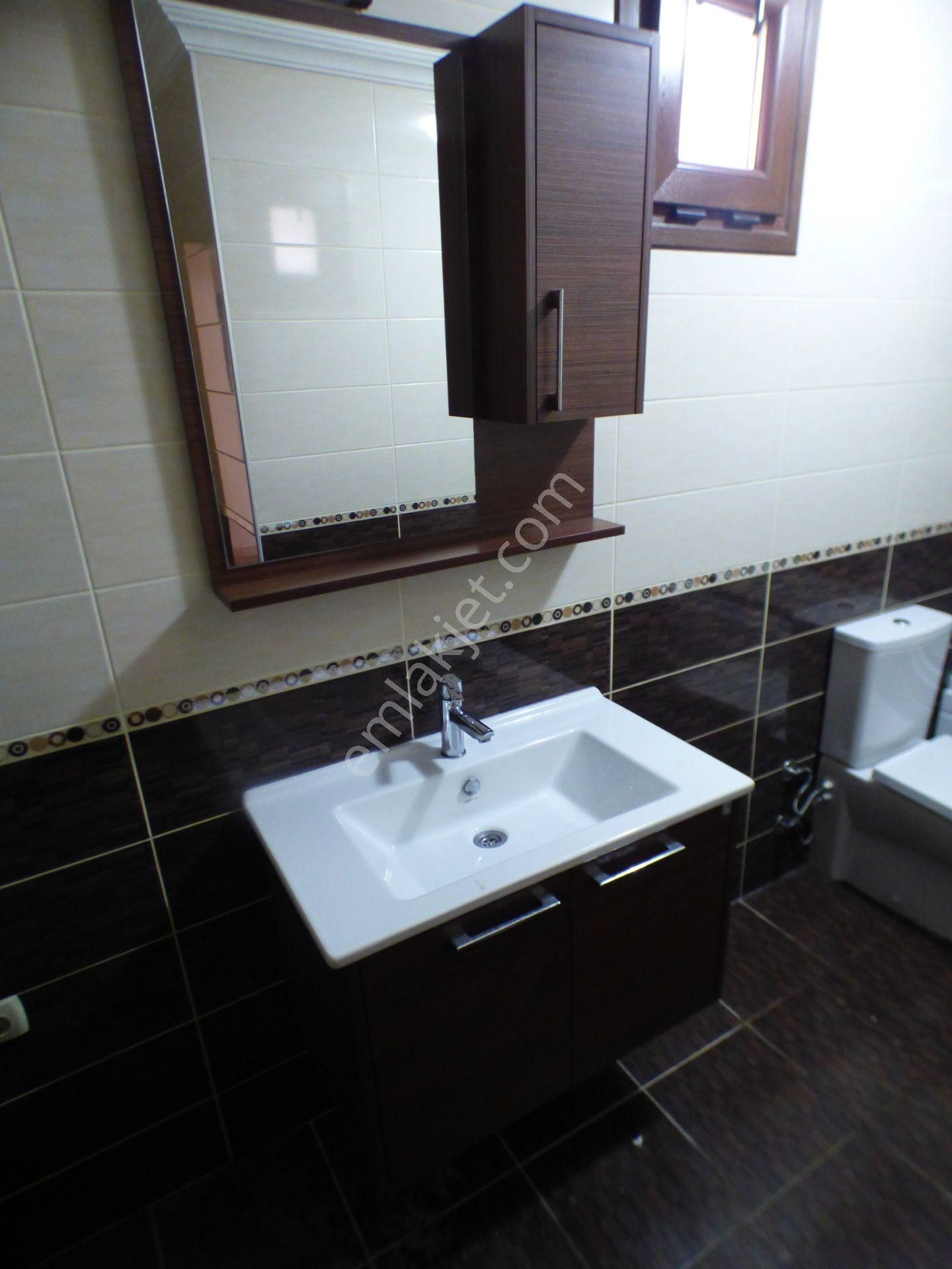 Oryaştan Ataşehir İnönüde Metroya Yakın 100m2 2+1 Arakat Daire - Görsel 24
