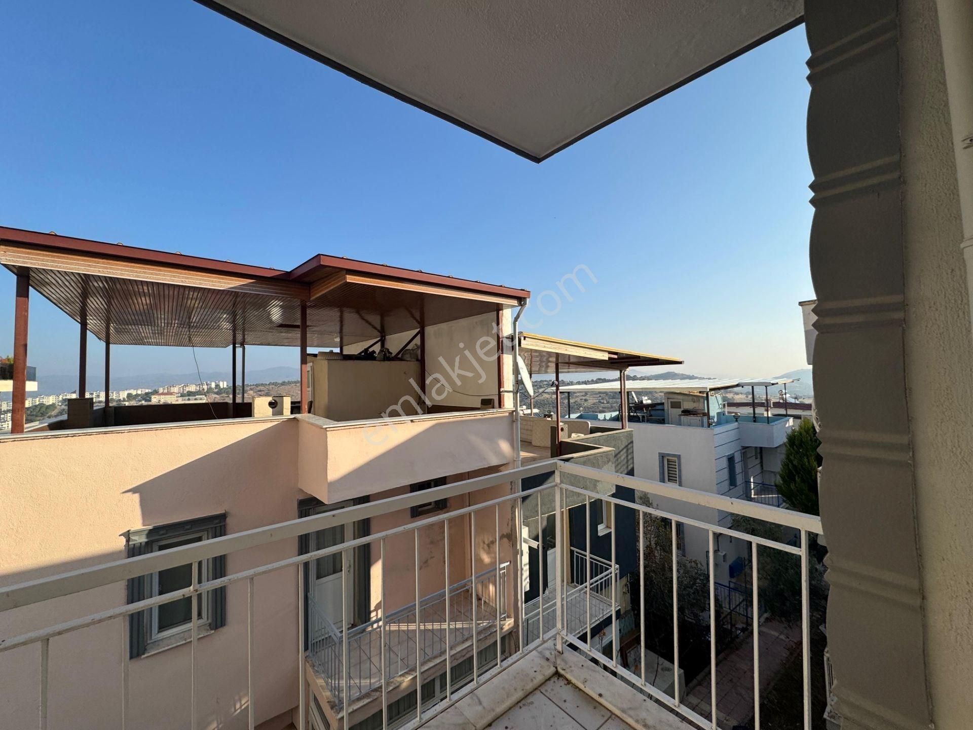 Dikilde Satılık 3+1 Dubleks Villa - Görsel 27