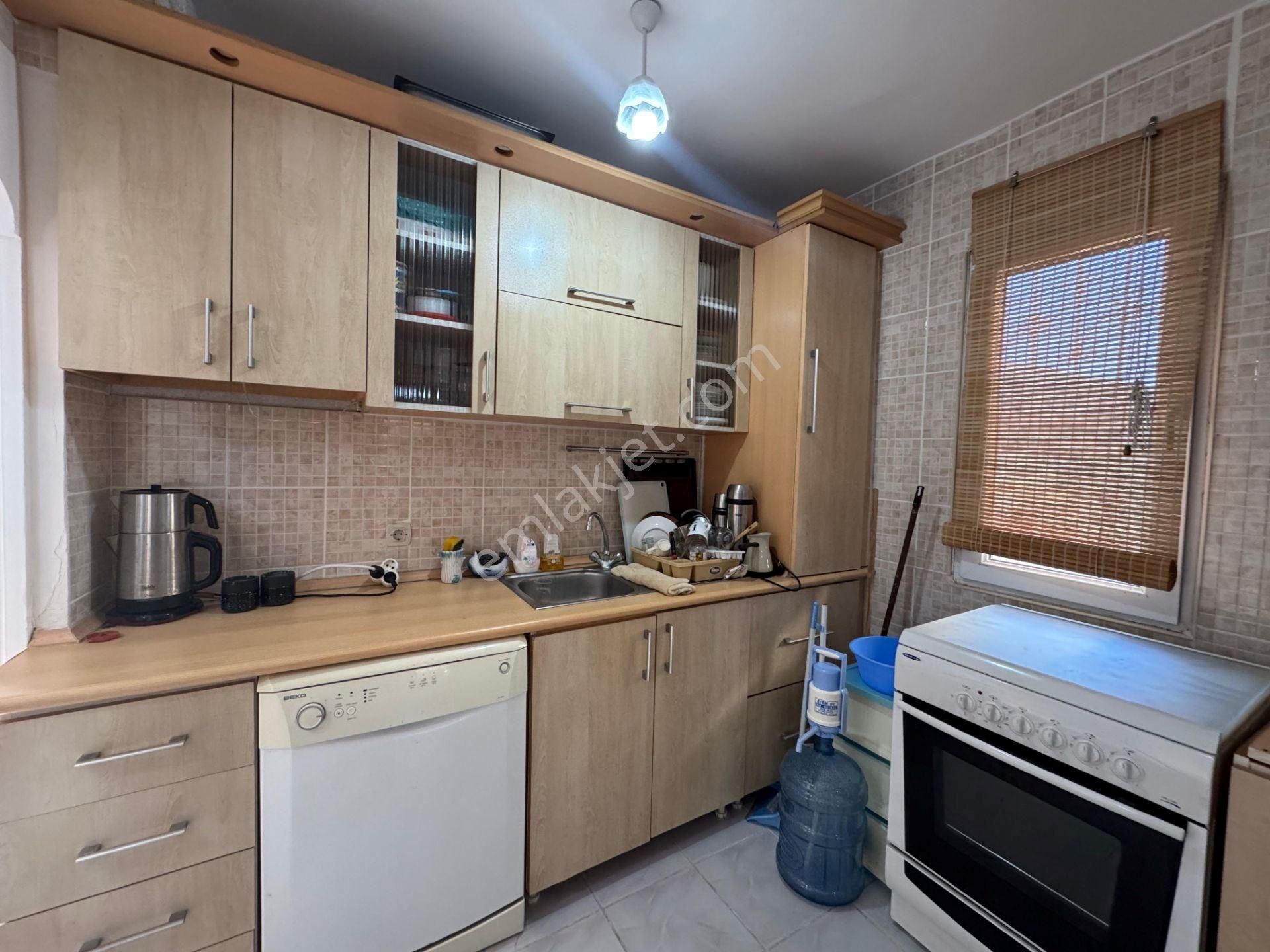 Dikilde Satılık 3+1 Dubleks Villa - Görsel 17