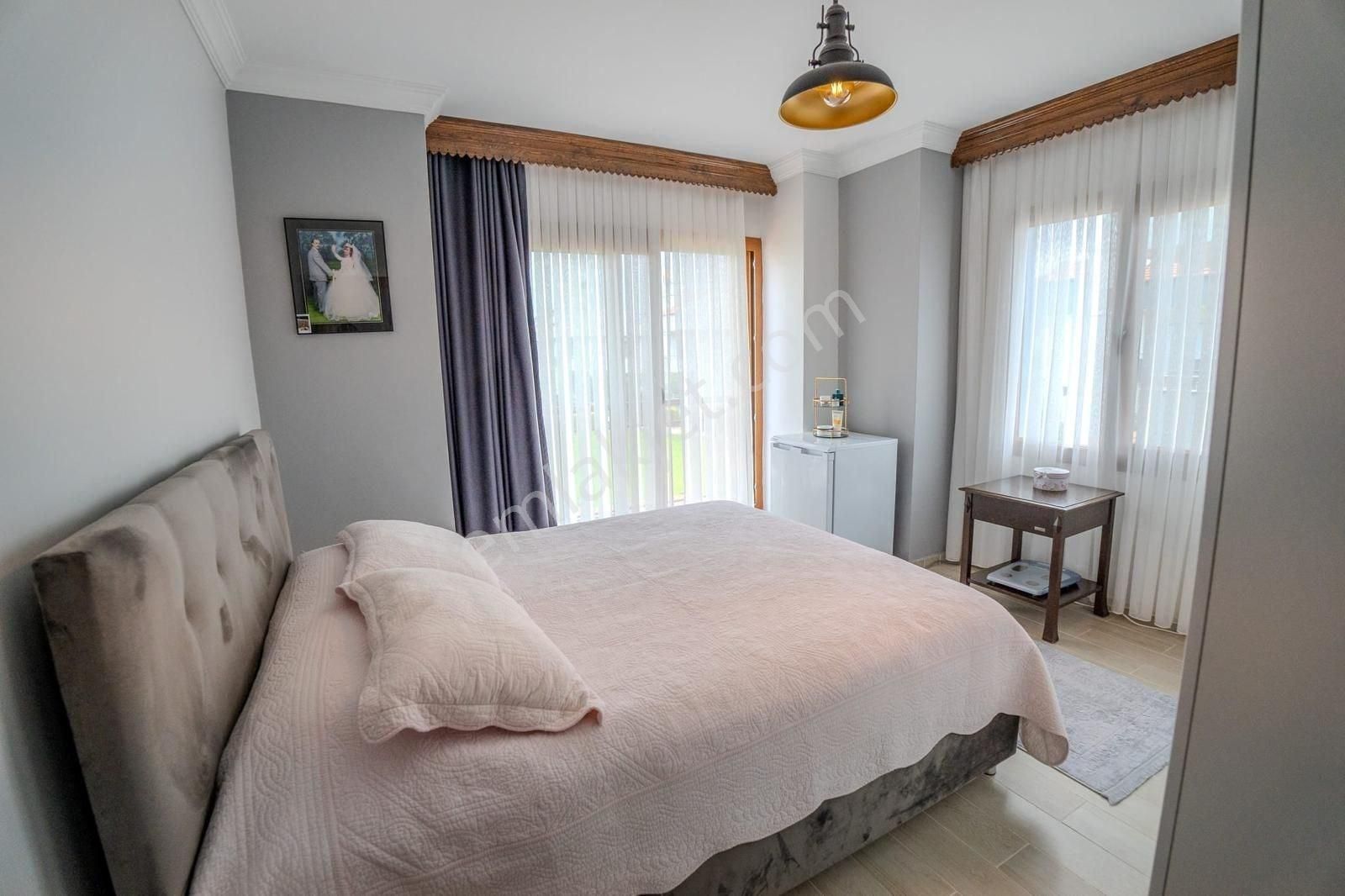 Dikilide Muhteşem Doğa Manzaralı Satılık 4+1 Villa! - Görsel 20