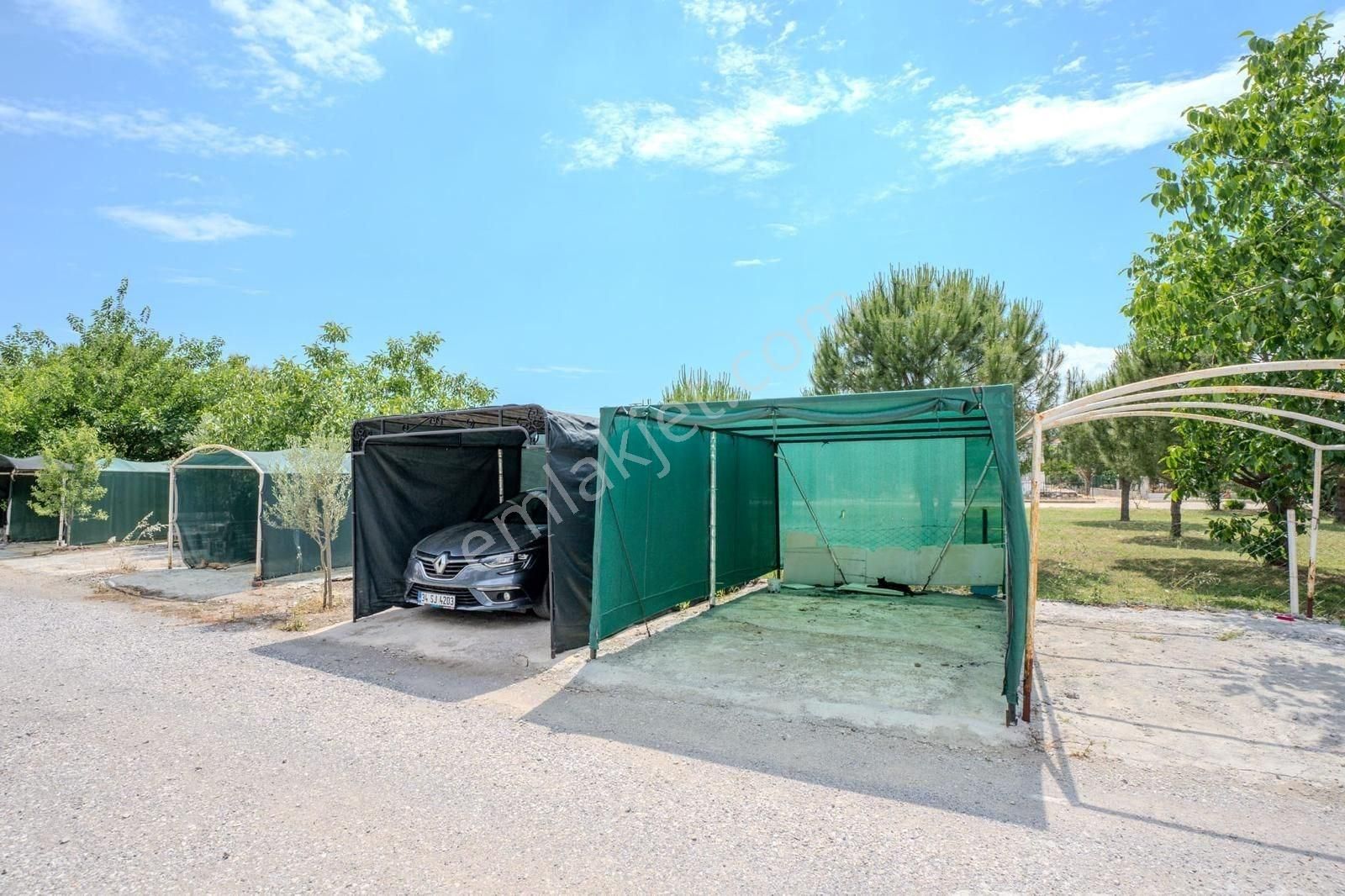 Dikilide Muhteşem Doğa Manzaralı Satılık 4+1 Villa! - Görsel 22