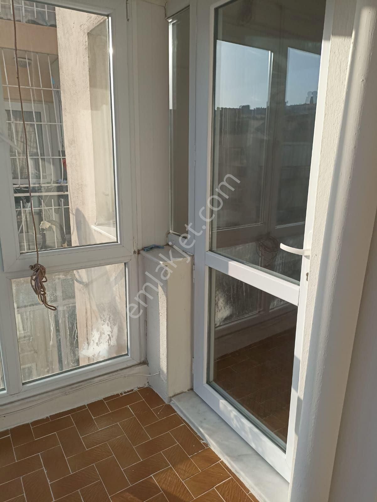 Üçkuyular’da Asansörlü, 3+1, Geniş Ve Kullanışlı Daire - Görsel 29