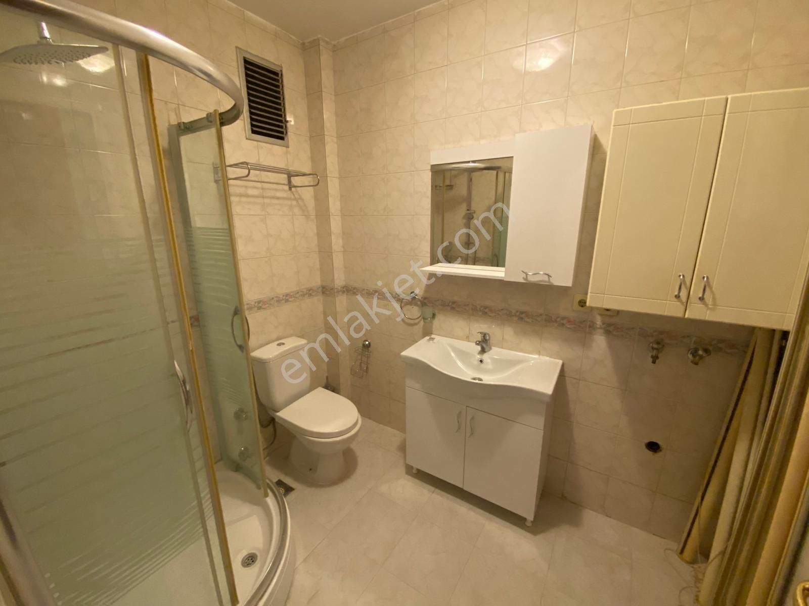 Suadiyede 2+1 Net 80m2 Kavisli Sokakta Satılık Yatırımlık Daire - Görsel 20