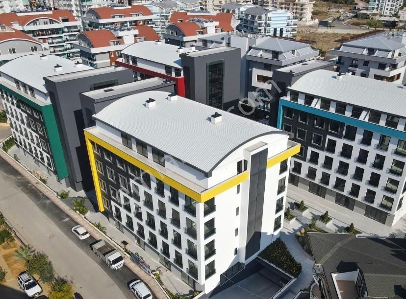 Summer Park İşmerkezinde Eşyalı Kurulu Düzen 2+1 Kiralık Ofis - Görsel 2