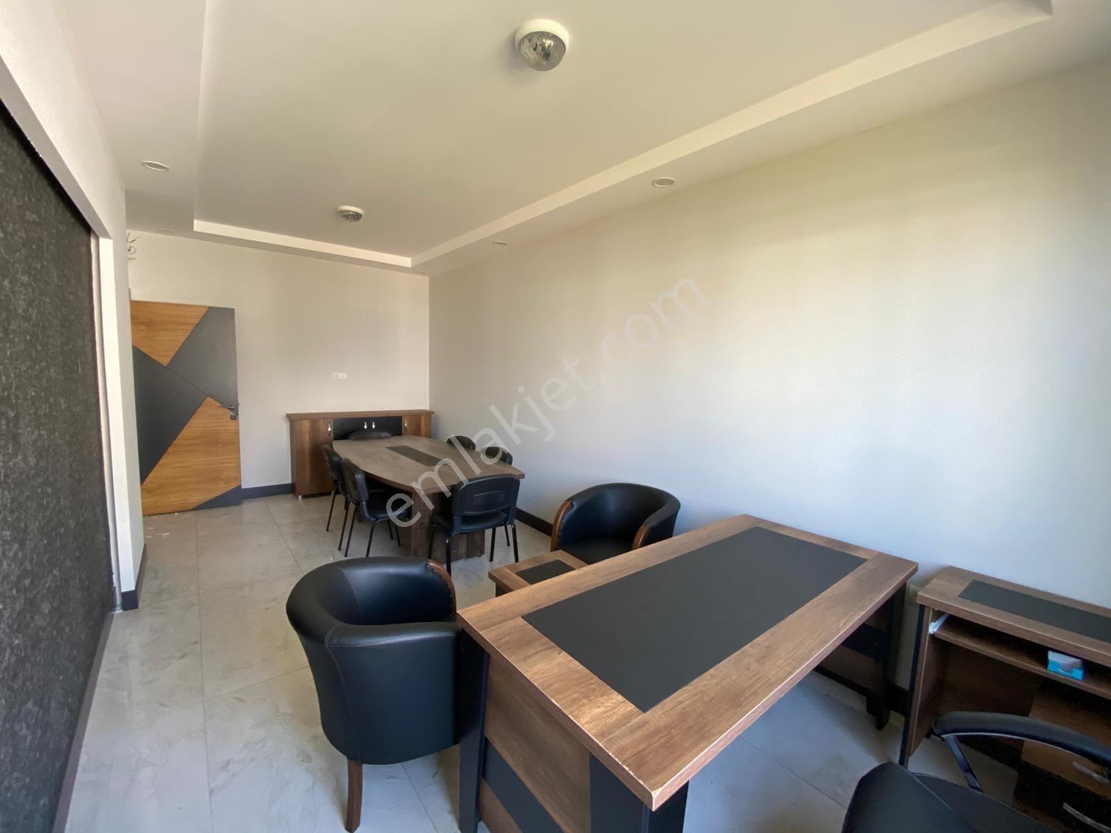 Summer Park İşmerkezinde Eşyalı Kurulu Düzen 2+1 Kiralık Ofis - Görsel 11