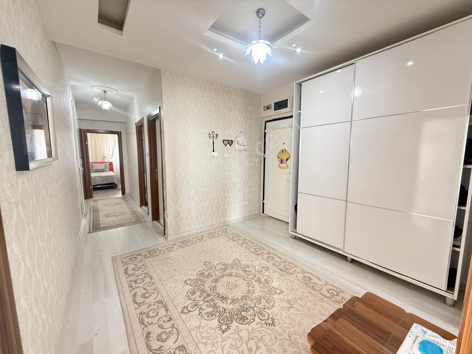 Makro Life Gayrimenkul'den Satılık Bağcılar Avea Caddesinde 3+1 Ekstralı Daire - Görsel 11